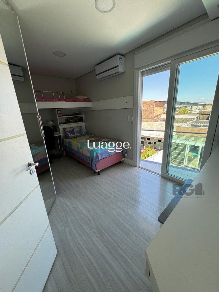 Casa à venda com 4 quartos, 341m² - Foto 25