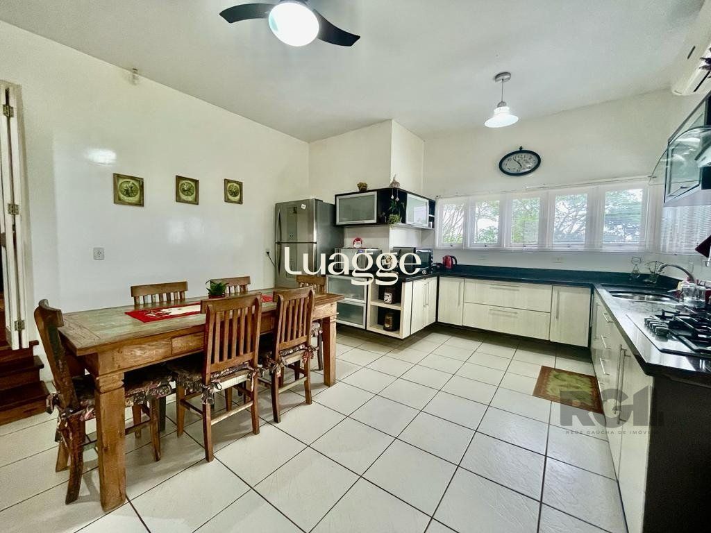 Casa de Condomínio à venda com 2 quartos, 174m² - Foto 11