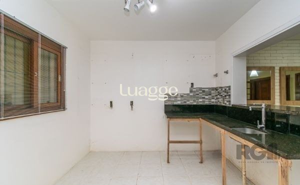 Casa de Condomínio à venda com 3 quartos, 209m² - Foto 13