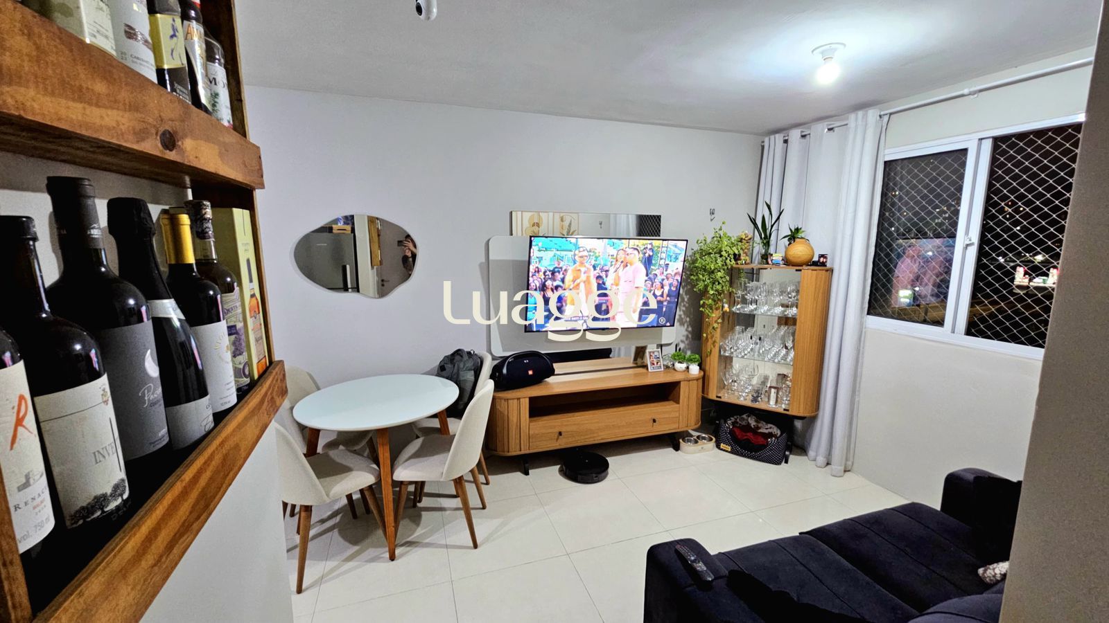Apartamento à venda com 2 quartos, 43m² - Foto 2