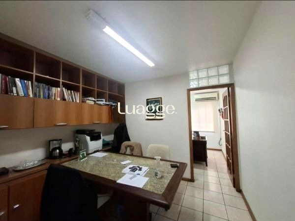 Sala / Apartamento no Centro com 35m²