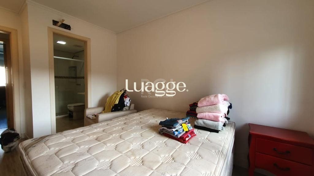 Casa de Condomínio à venda com 5 quartos, 374m² - Foto 29
