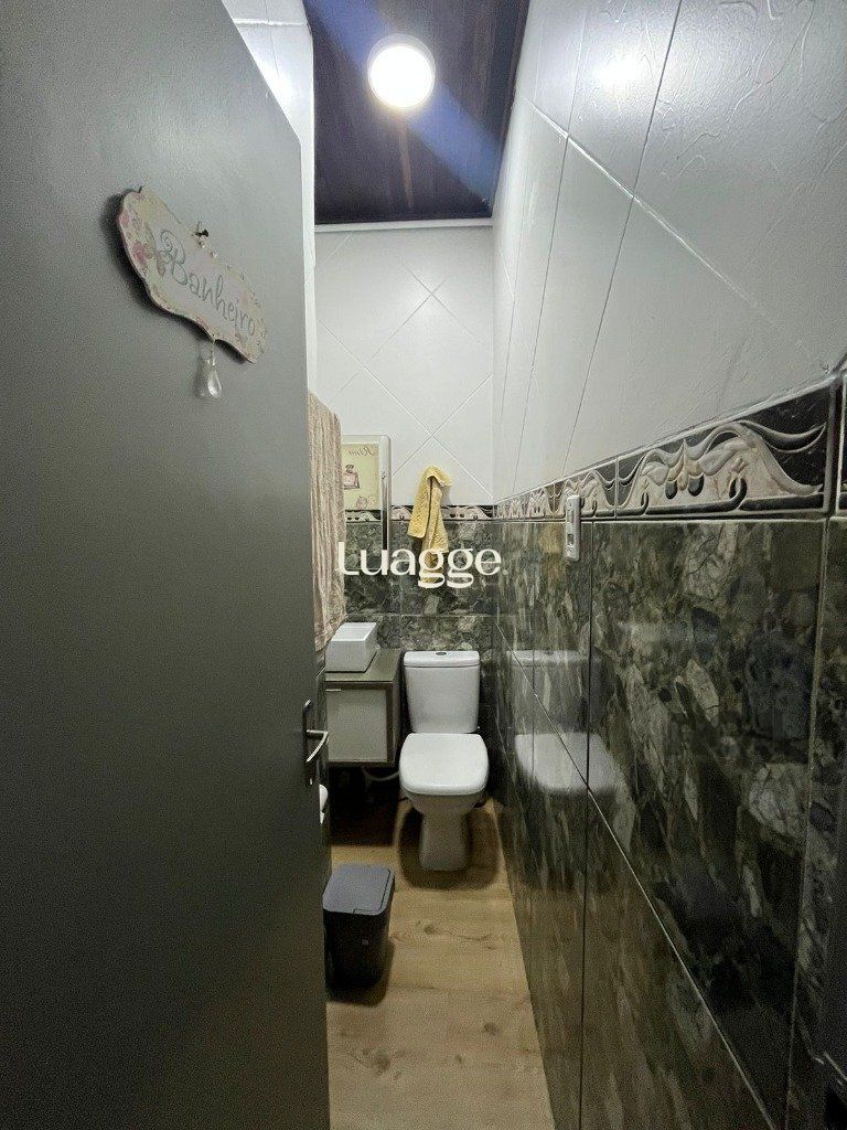 Casa à venda com 2 quartos, 182m² - Foto 37