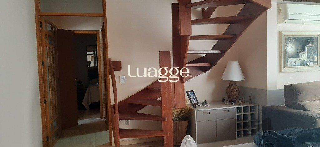 Cobertura à venda com 2 quartos, 152m² - Foto 3