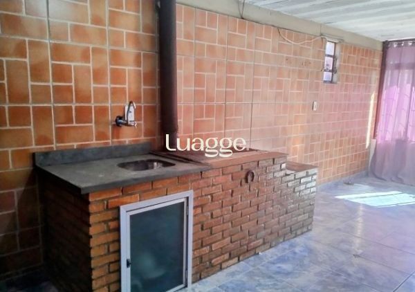 Casa à venda com 3 quartos, 208m² - Foto 7