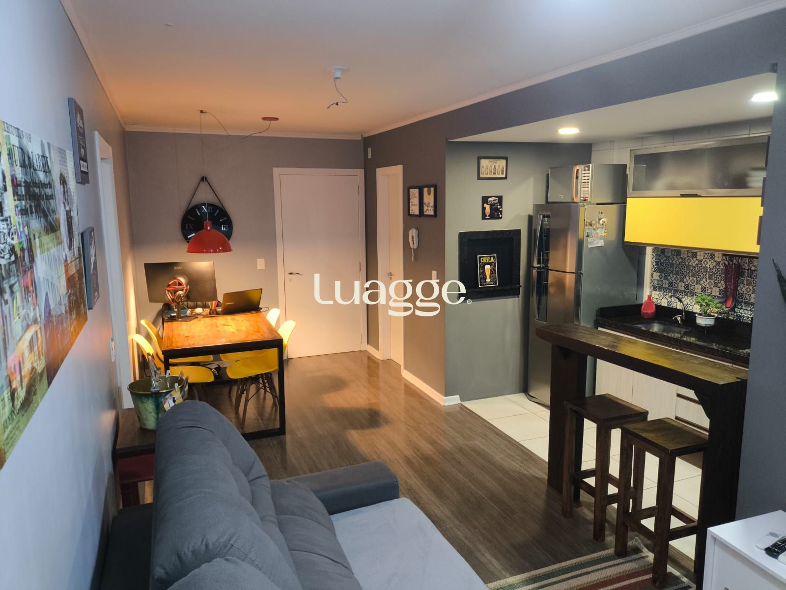 Apartamento à venda com 1 quarto, 45m² - Foto 1