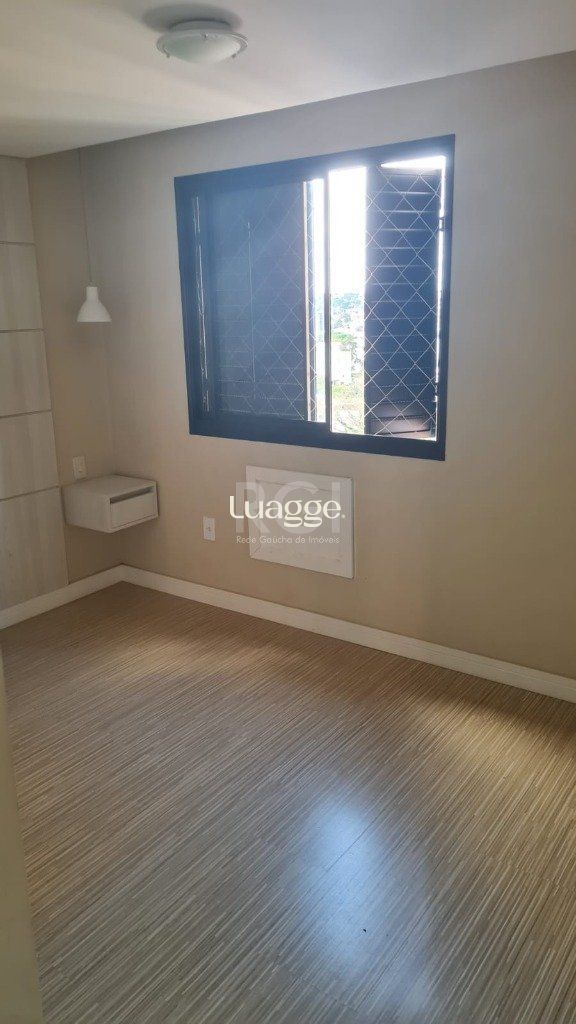 Apartamento à venda com 3 quartos, 69m² - Foto 2