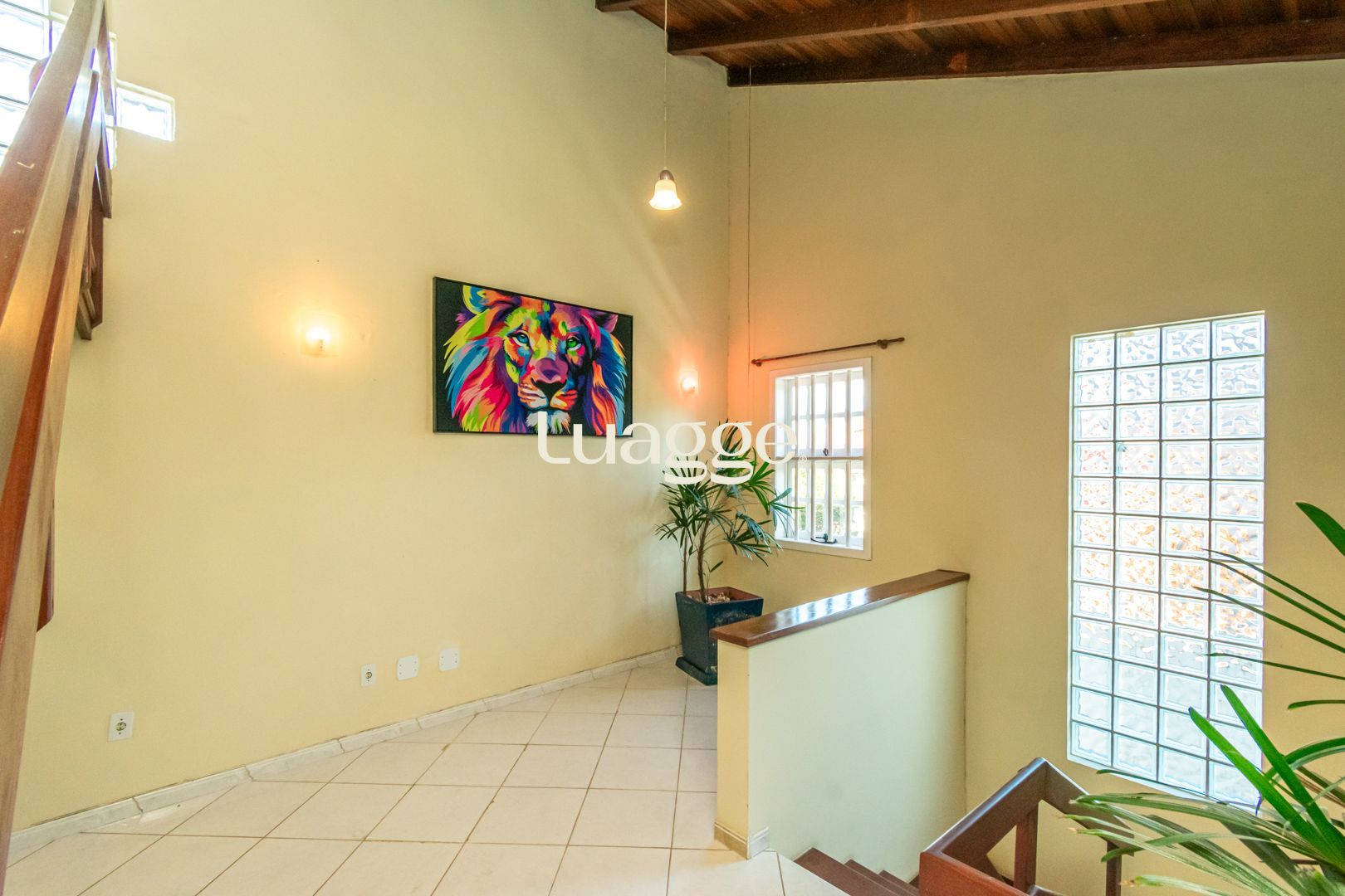 Casa à venda com 4 quartos, 335m² - Foto 11