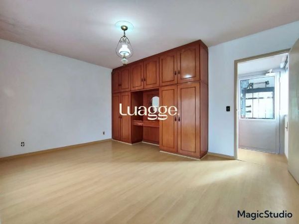 Casa à venda com 3 quartos, 285m² - Foto 5
