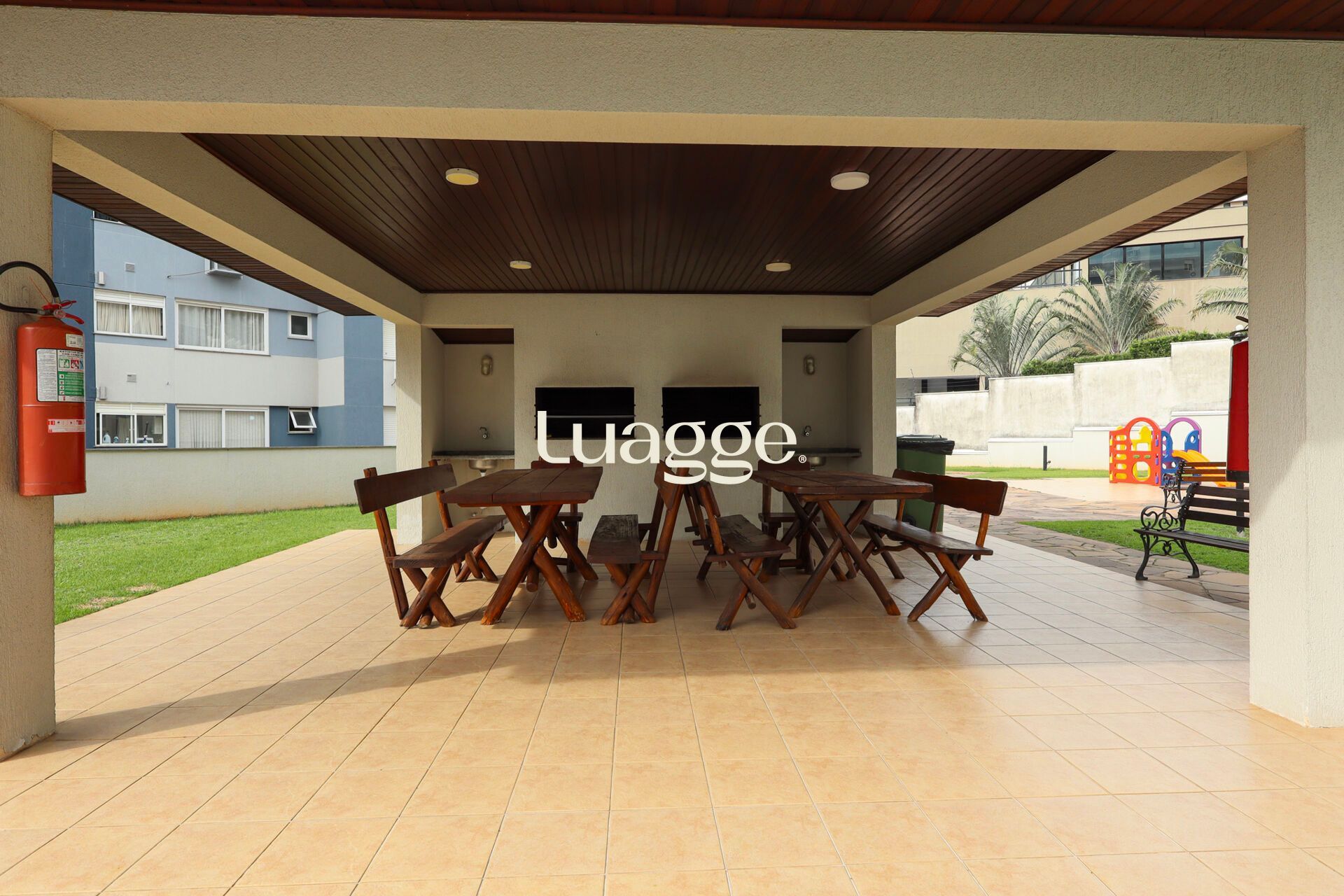 Apartamento à venda com 3 quartos, 86m² - Foto 25
