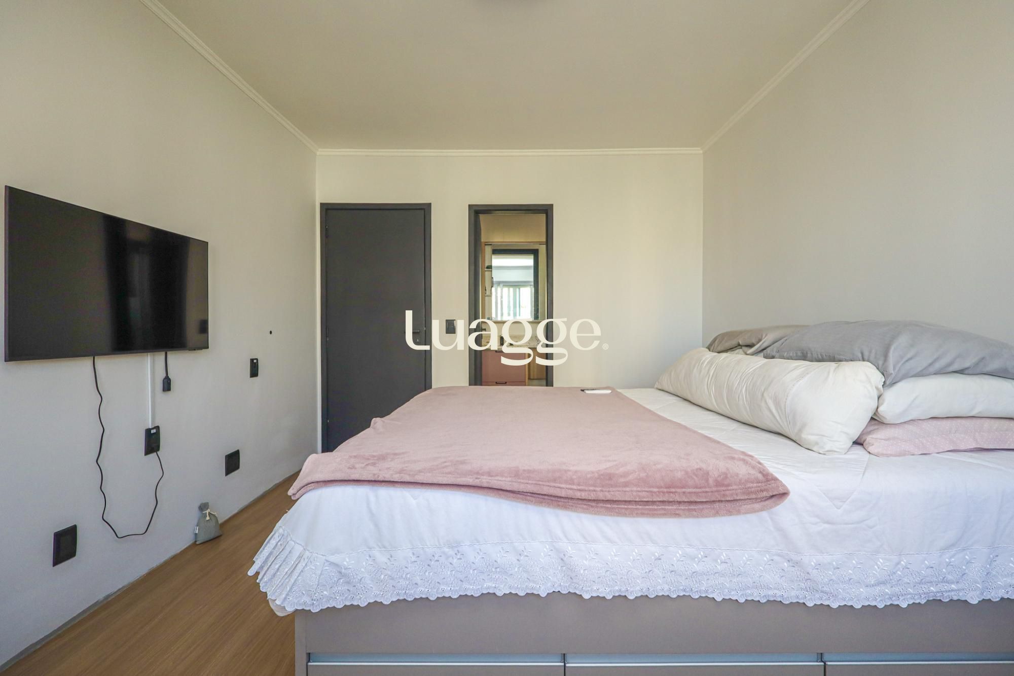 Apartamento à venda com 3 quartos, 90m² - Foto 25