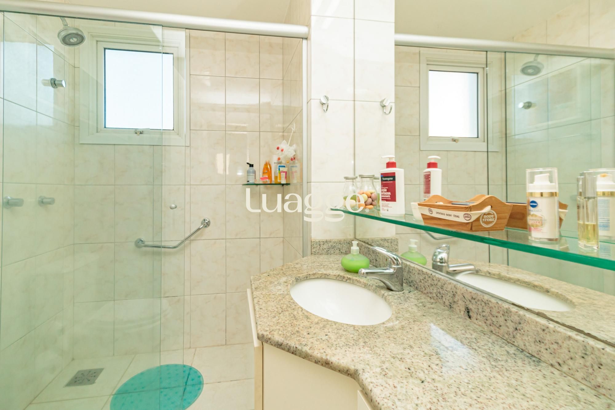 Apartamento à venda com 3 quartos, 115m² - Foto 32