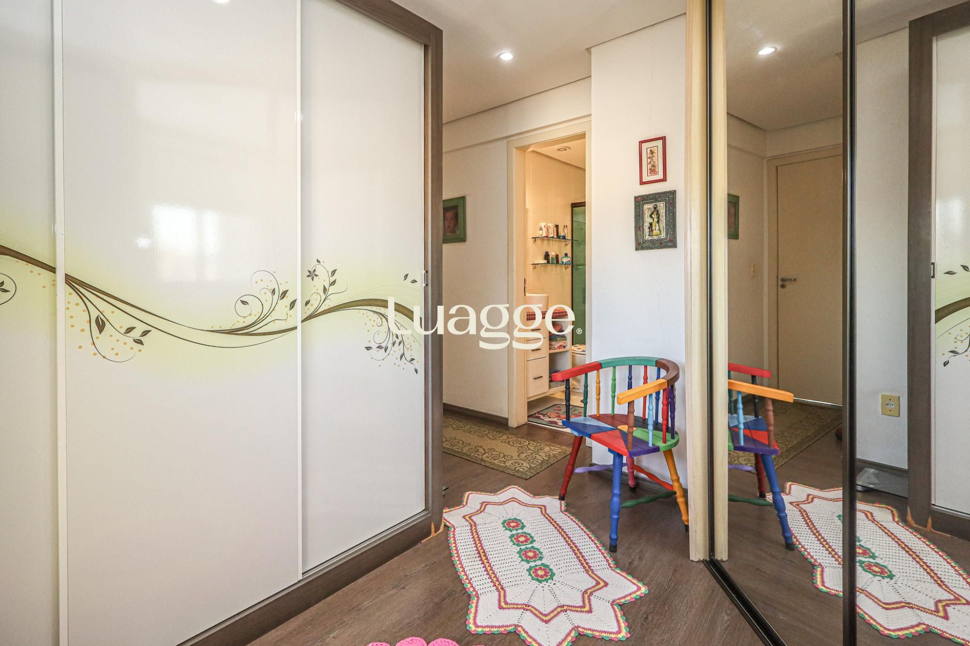 Apartamento à venda com 4 quartos, 110m² - Foto 7