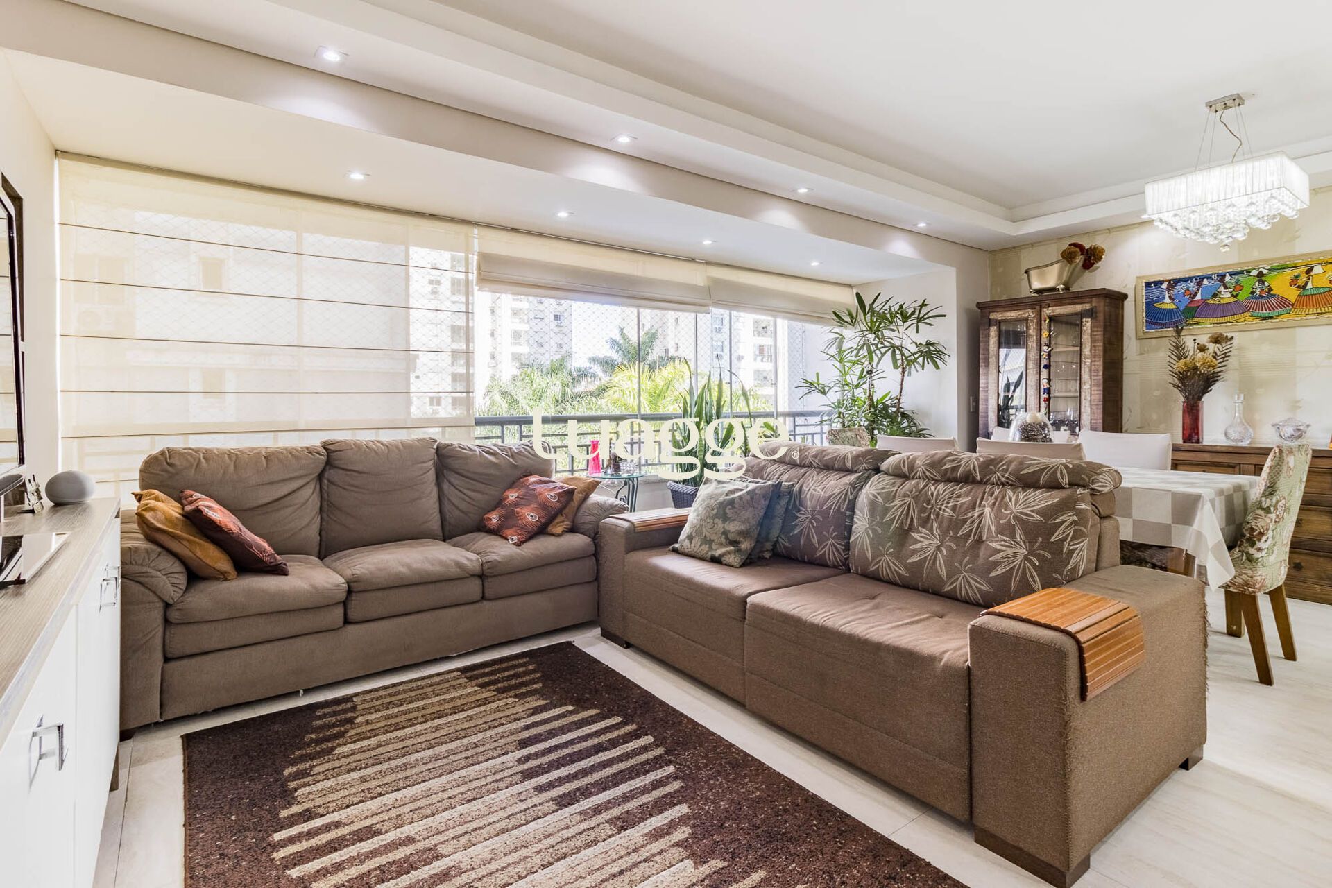 Apartamento à venda com 3 quartos, 106m² - Foto 2