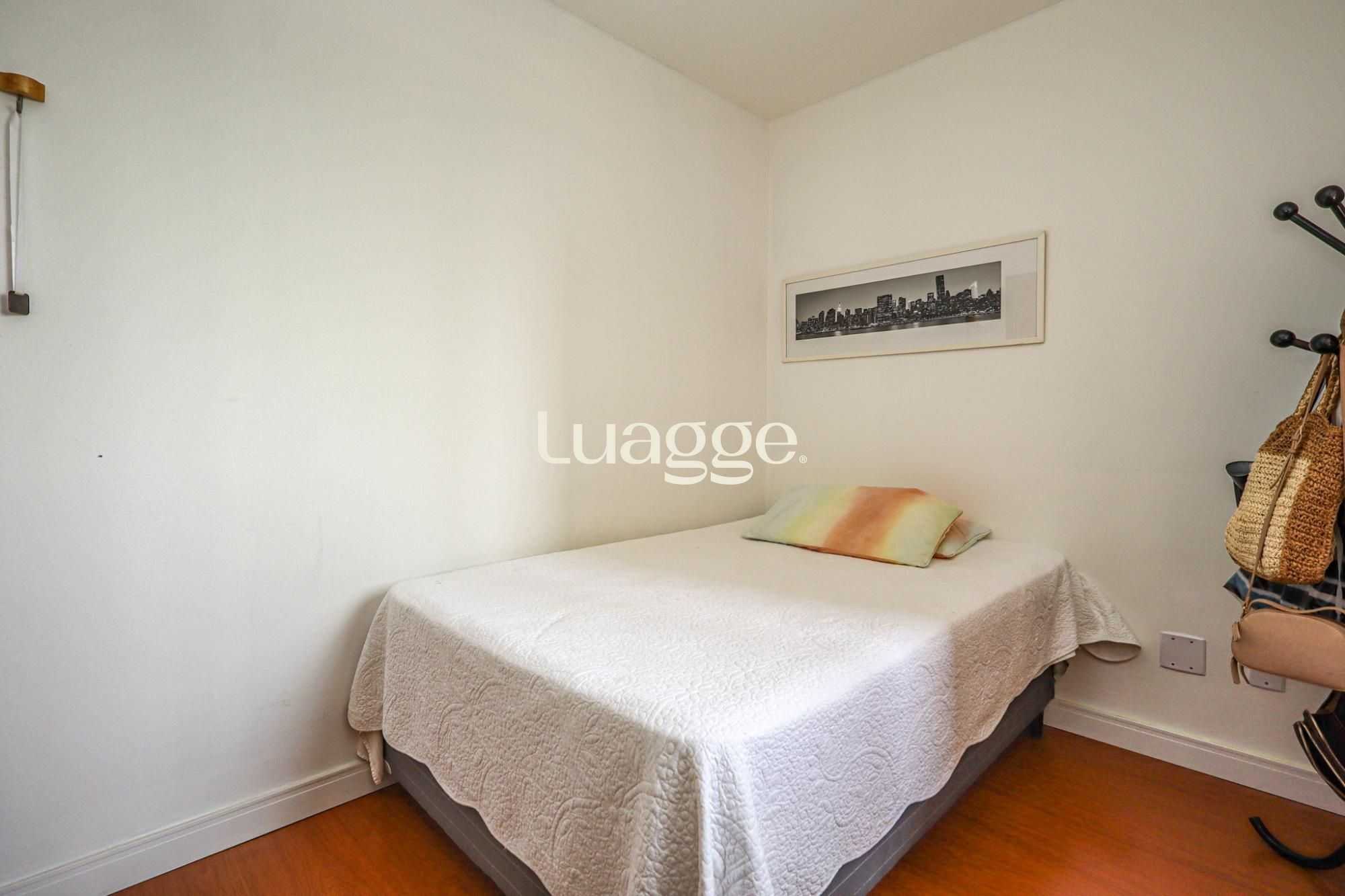 Apartamento à venda com 3 quartos, 98m² - Foto 29