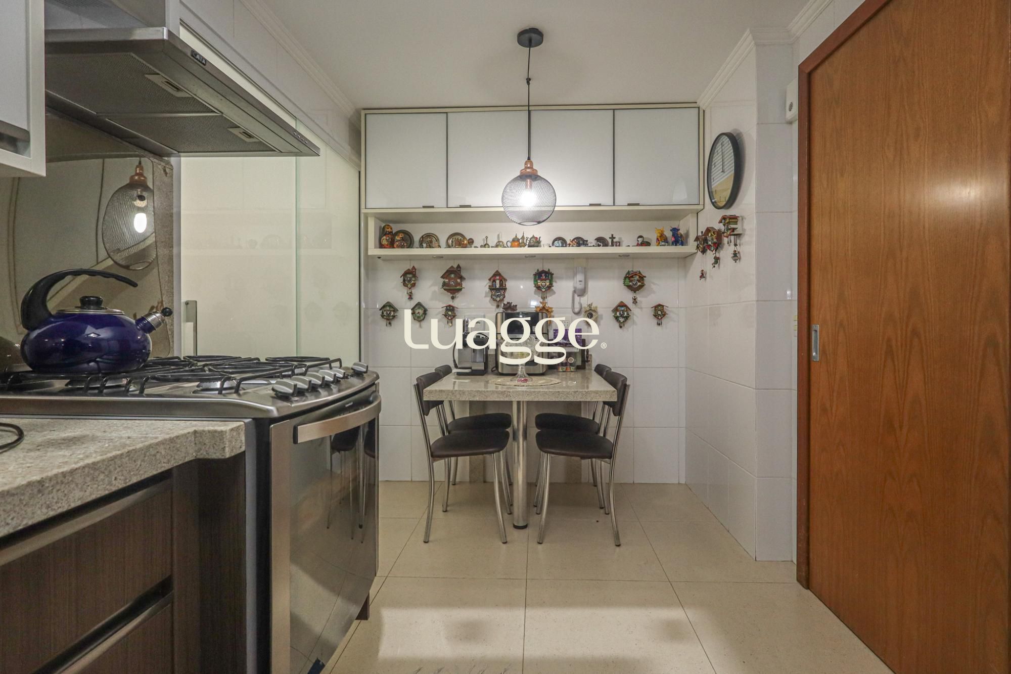 Apartamento à venda com 3 quartos, 122m² - Foto 24