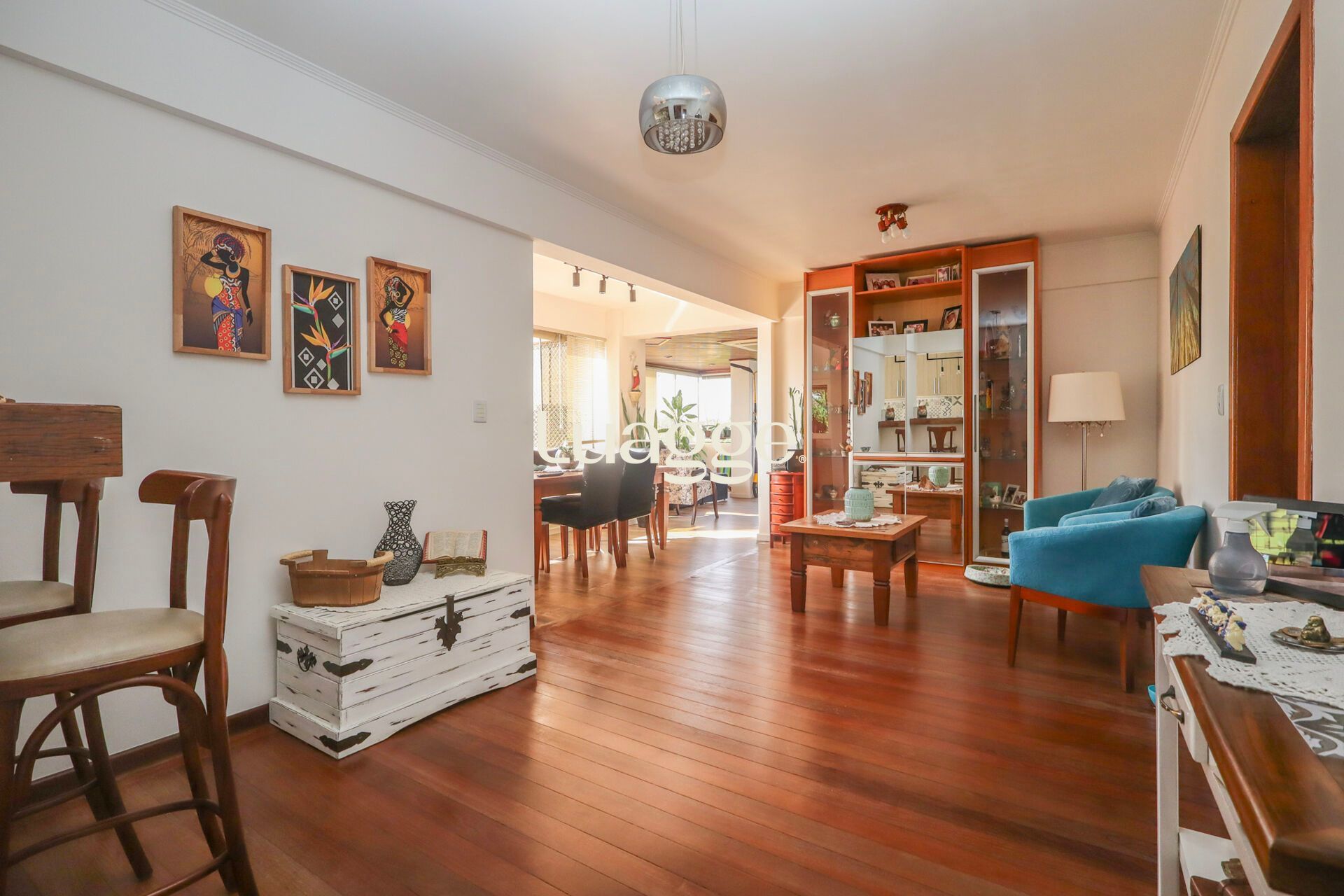 Apartamento à venda com 3 quartos, 122m² - Foto 1