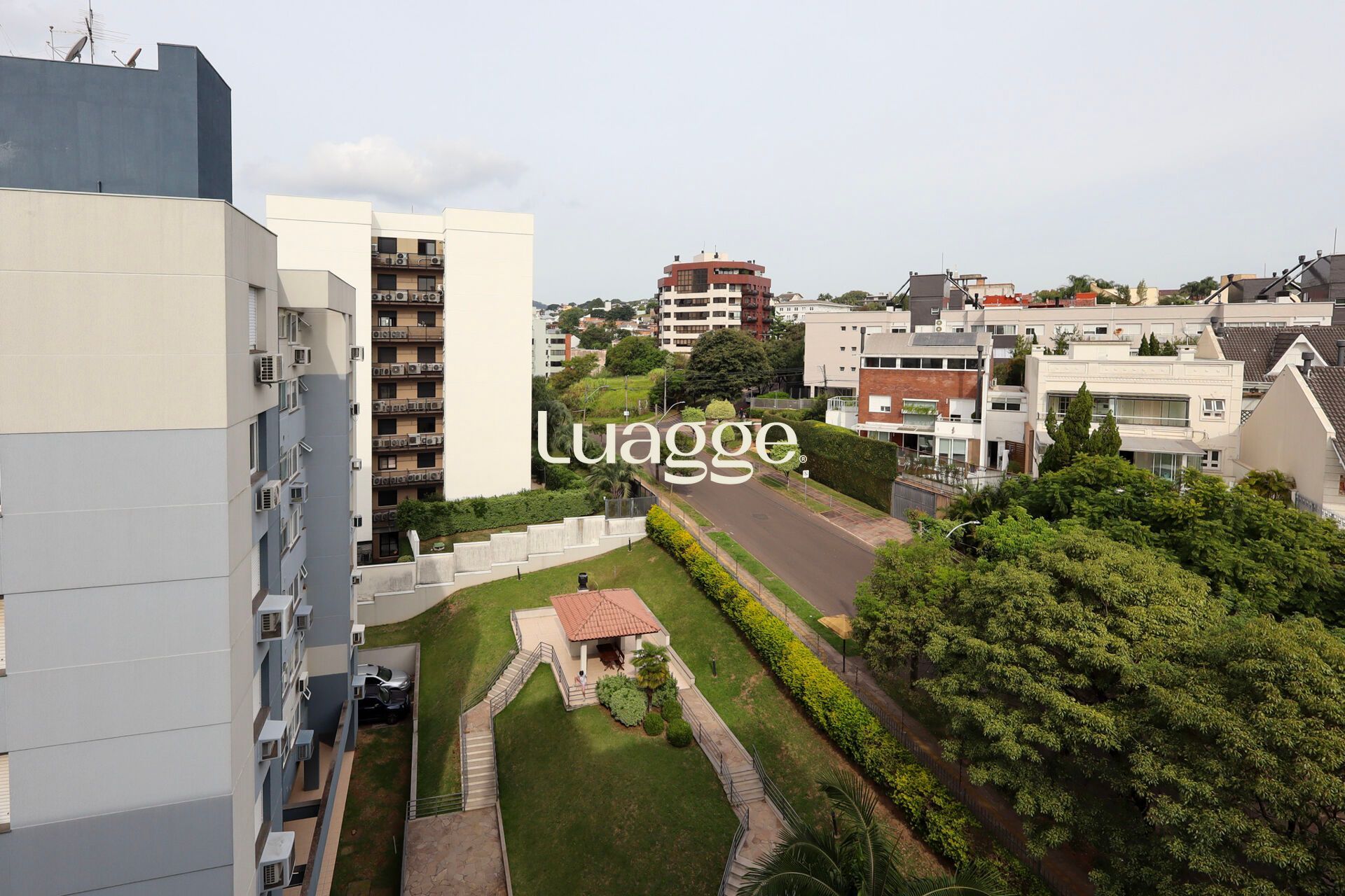 Apartamento à venda com 3 quartos, 86m² - Foto 19