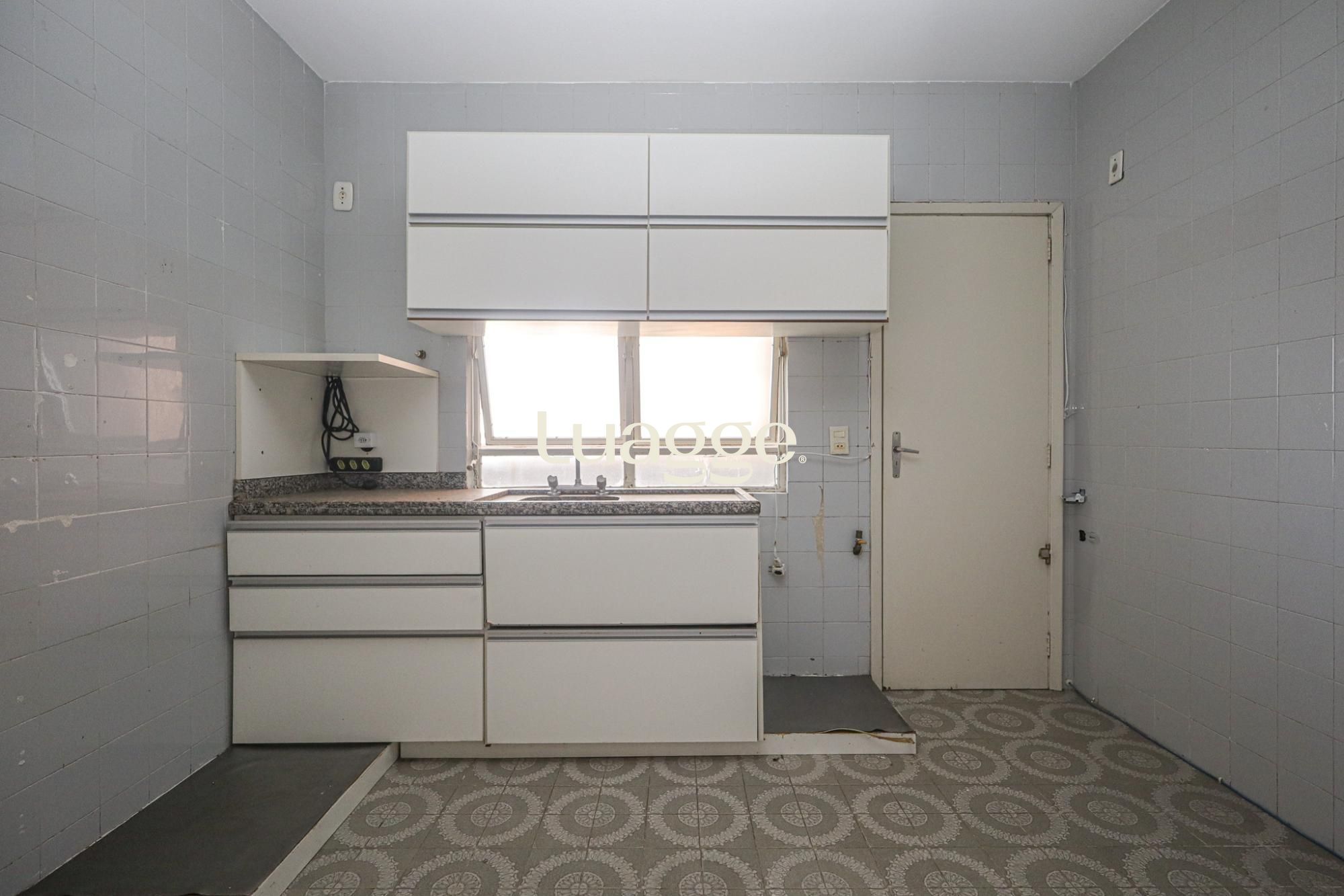 Apartamento à venda com 3 quartos, 116m² - Foto 8