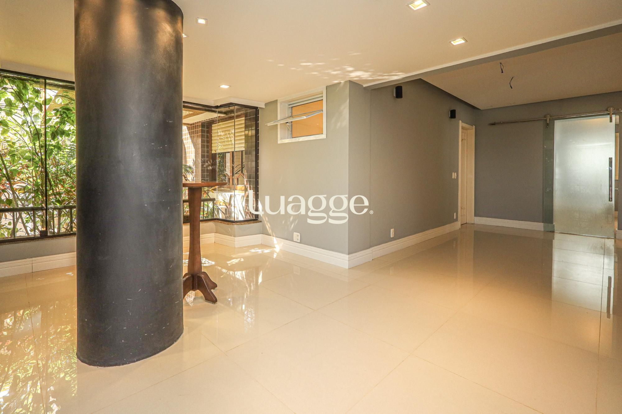 Apartamento à venda com 3 quartos, 150m² - Foto 10