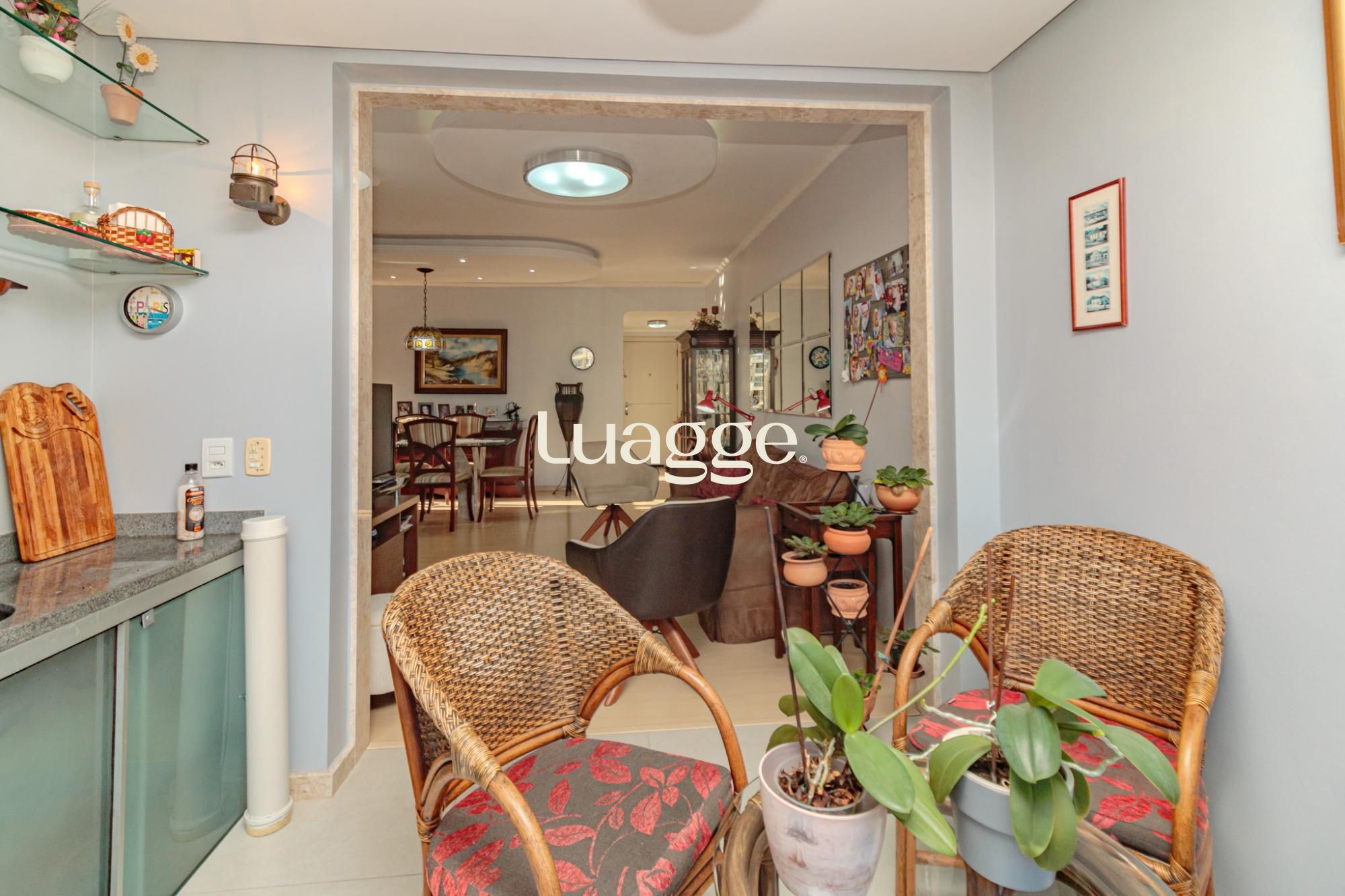 Apartamento à venda com 3 quartos, 115m² - Foto 9