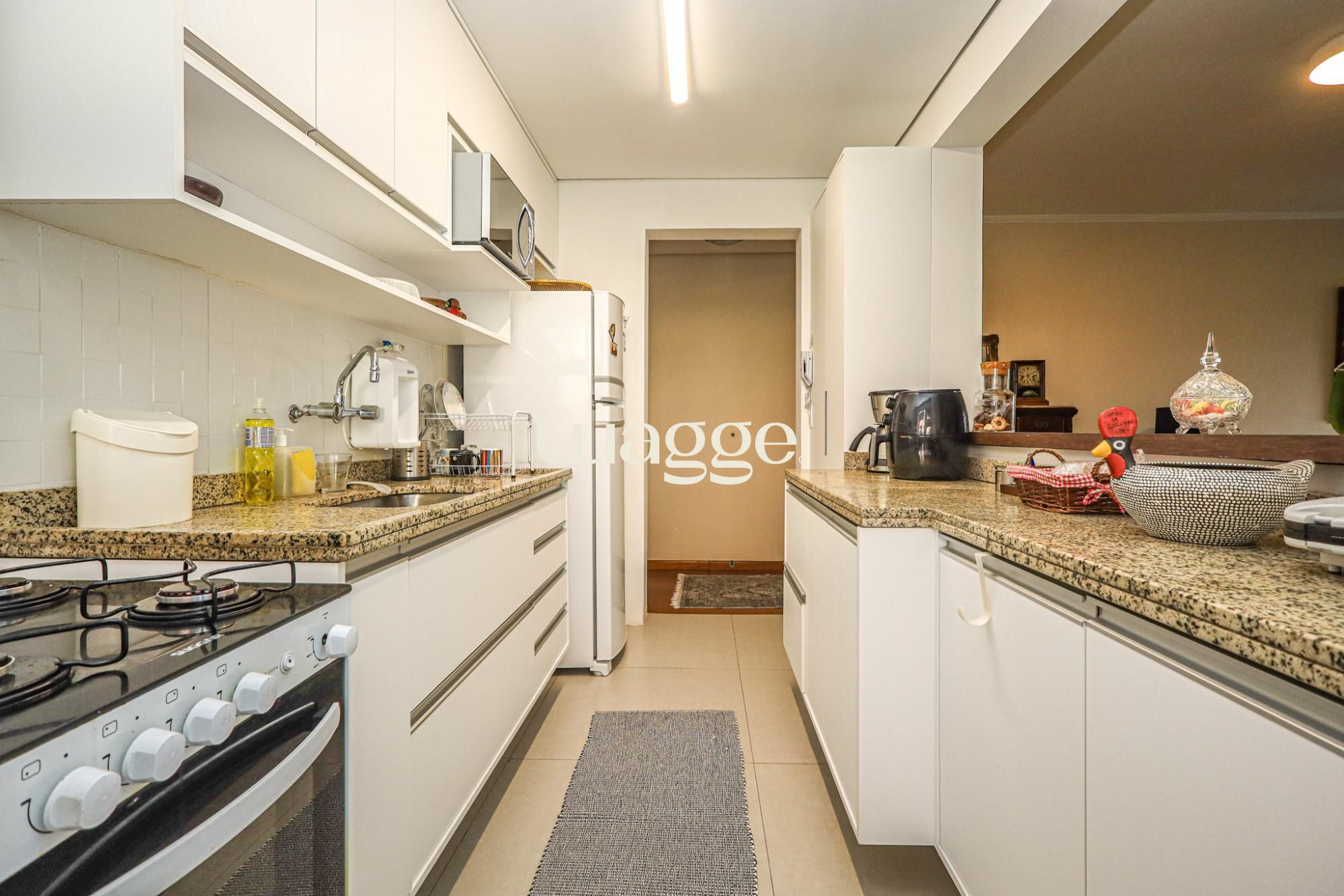 Apartamento à venda com 3 quartos, 98m² - Foto 13