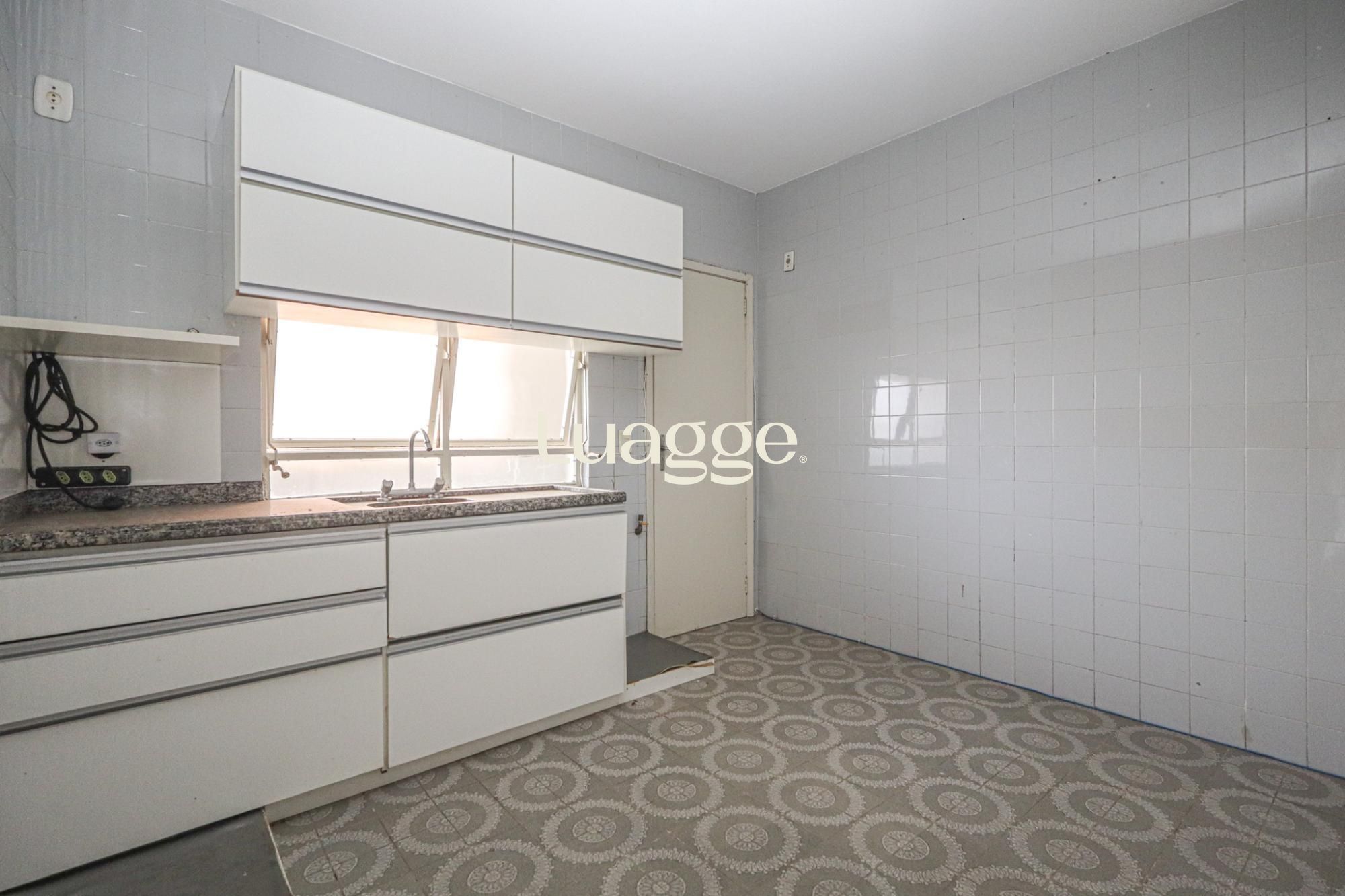 Apartamento à venda com 3 quartos, 116m² - Foto 7