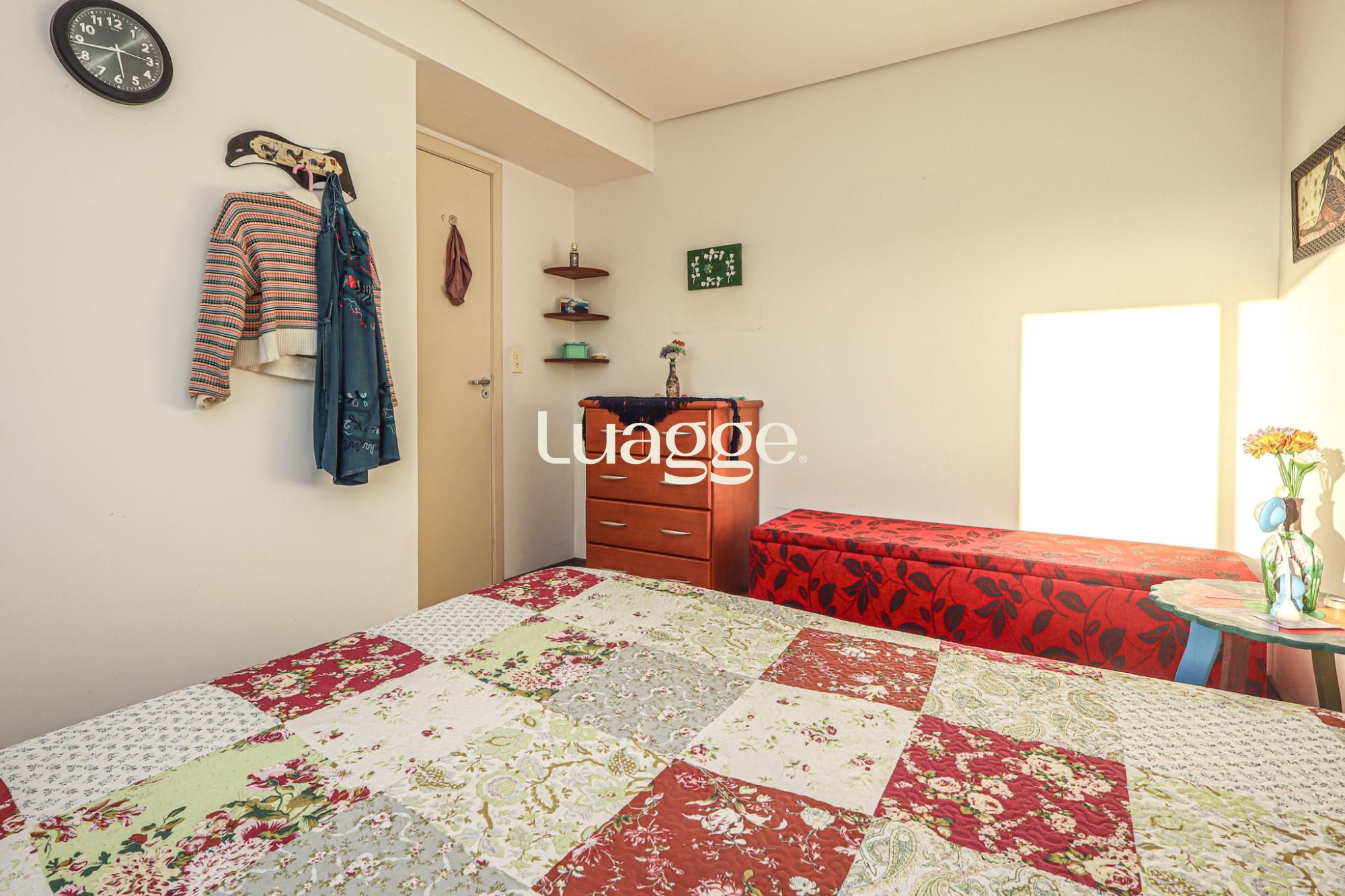 Apartamento à venda com 4 quartos, 110m² - Foto 17