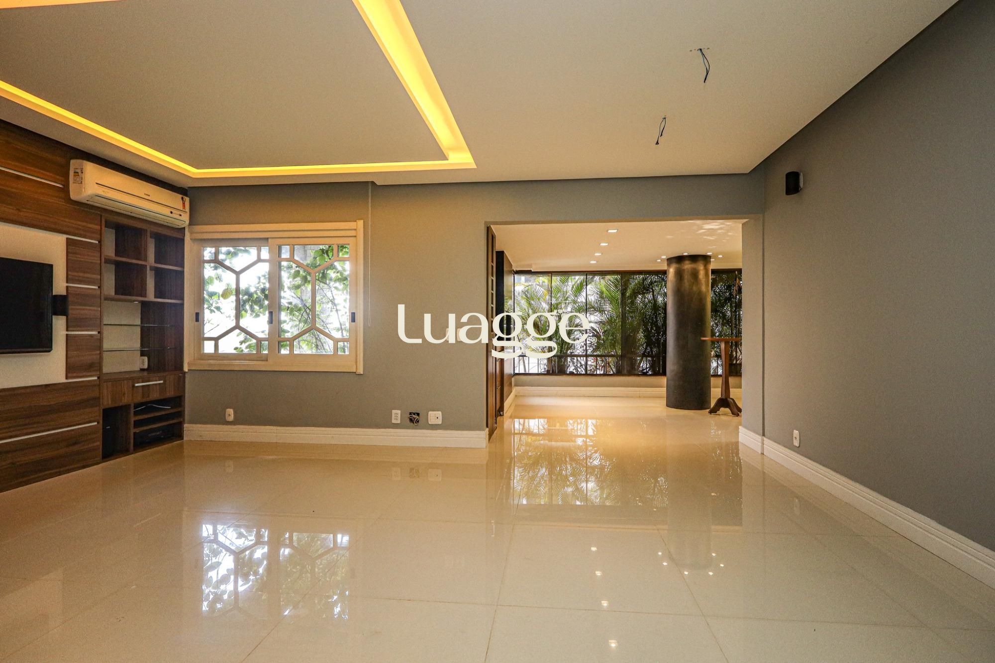 Apartamento à venda com 3 quartos, 150m² - Foto 9