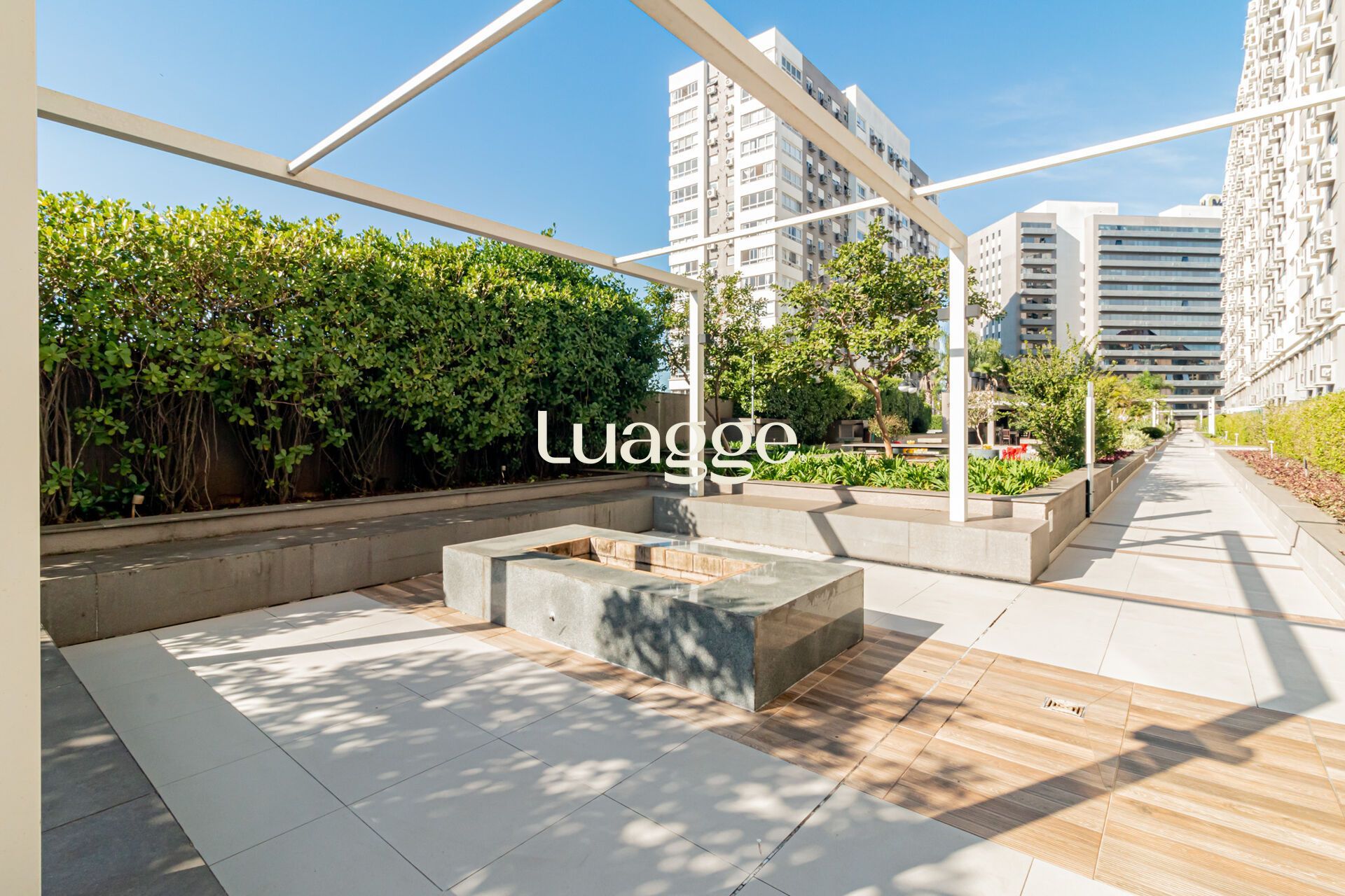 Apartamento à venda com 3 quartos, 75m² - Foto 30