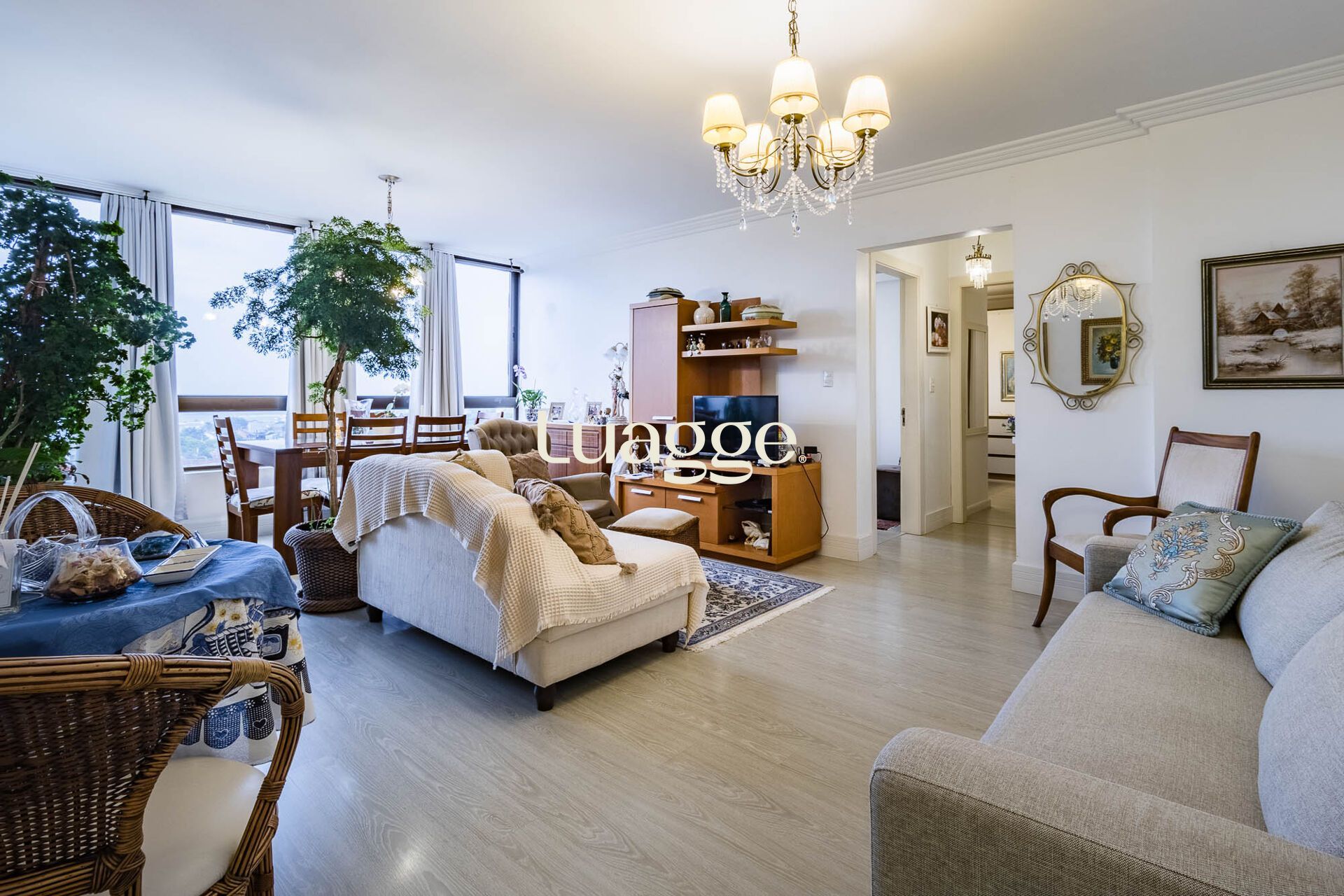 Apartamento à venda com 2 quartos, 83m² - Foto 1