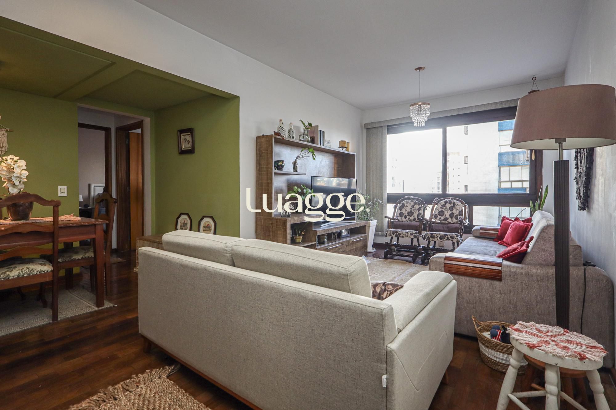 Apartamento à venda com 2 quartos, 81m² - Foto 1