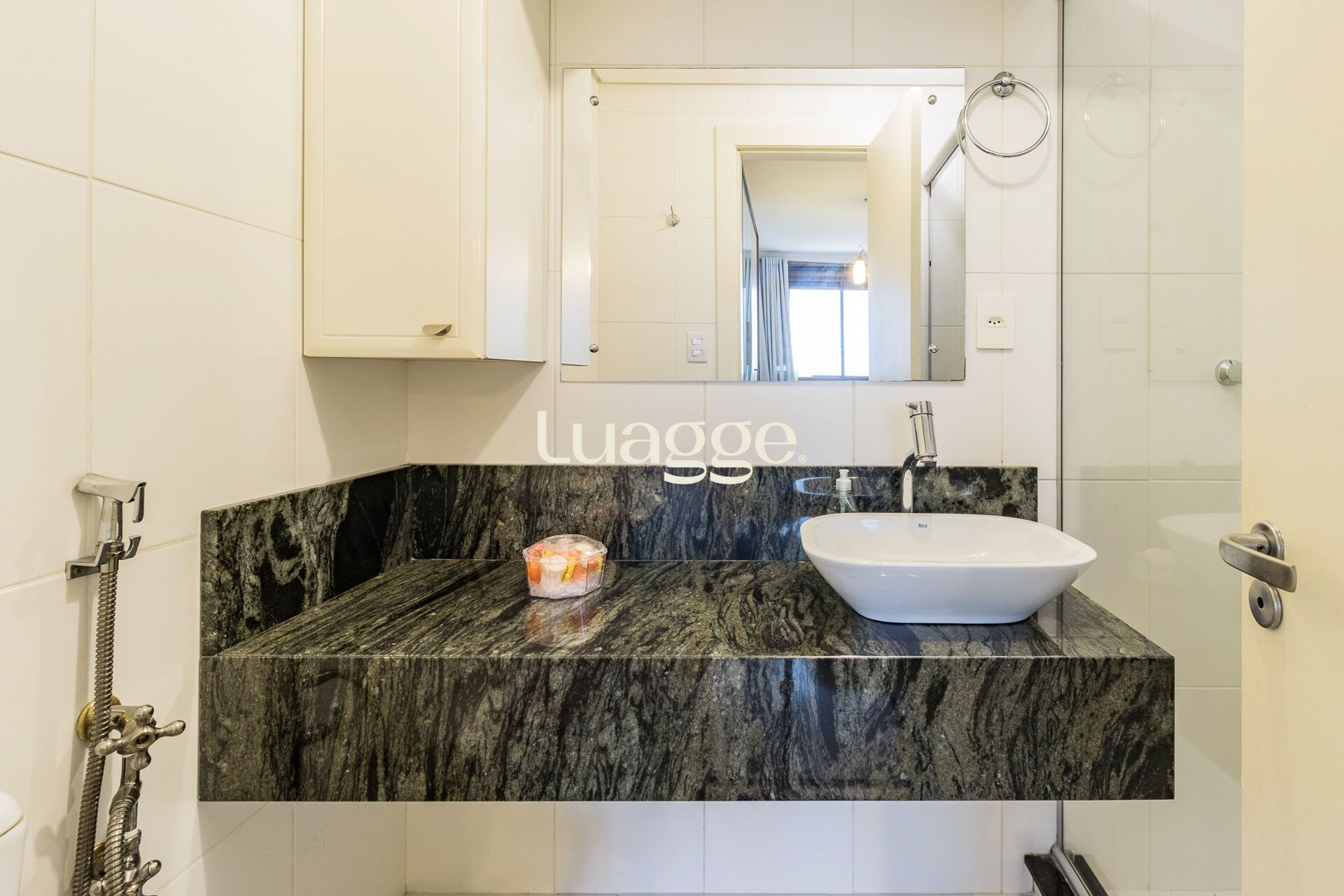Apartamento à venda com 2 quartos, 83m² - Foto 21