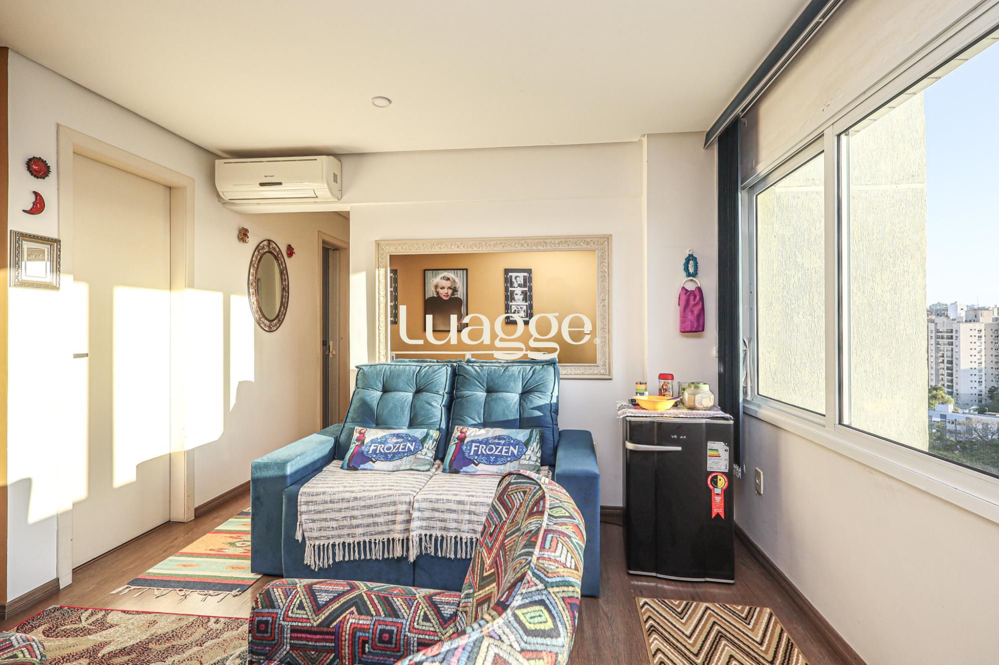 Apartamento à venda com 4 quartos, 110m² - Foto 4
