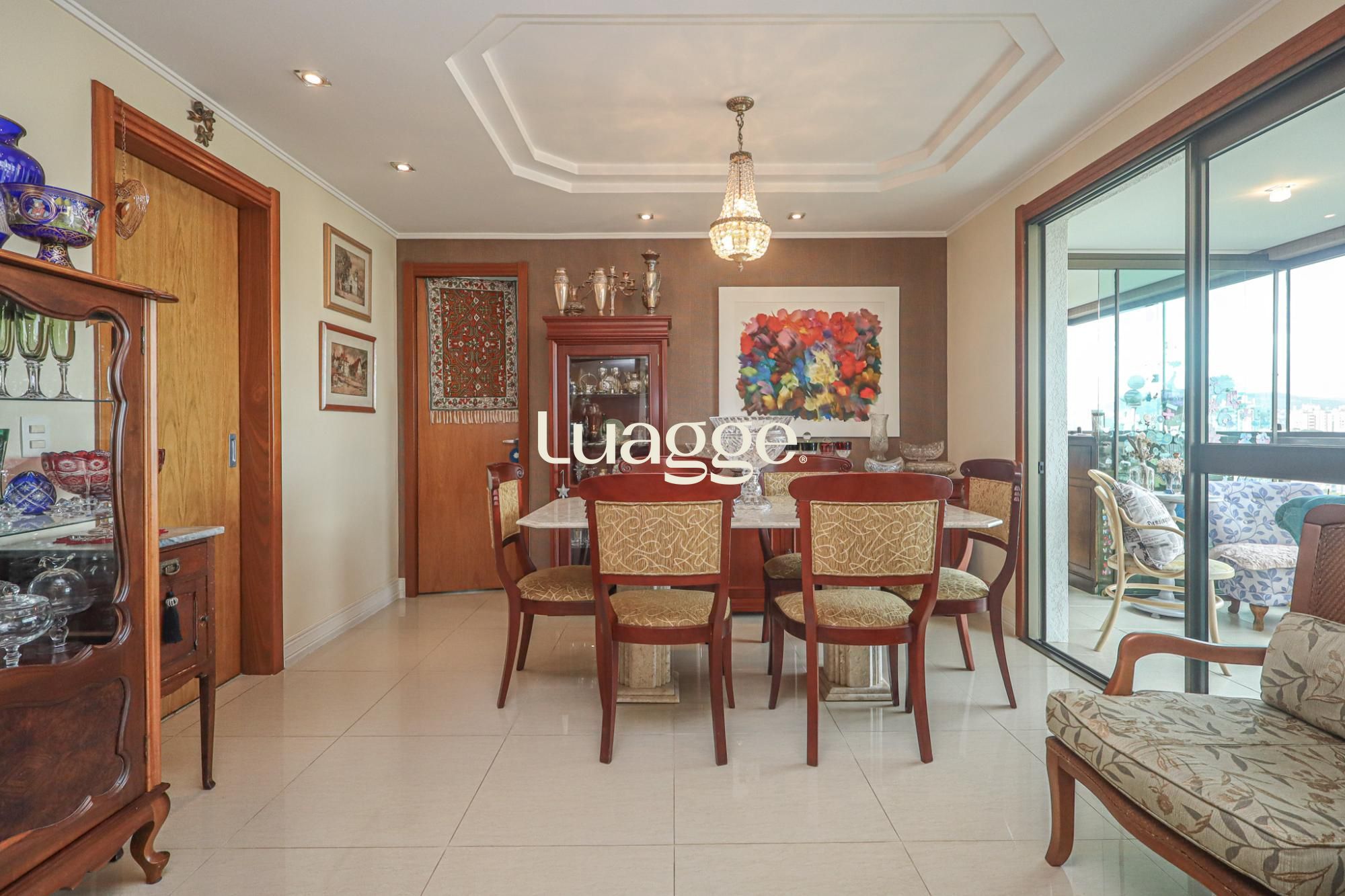 Apartamento à venda com 3 quartos, 122m² - Foto 3