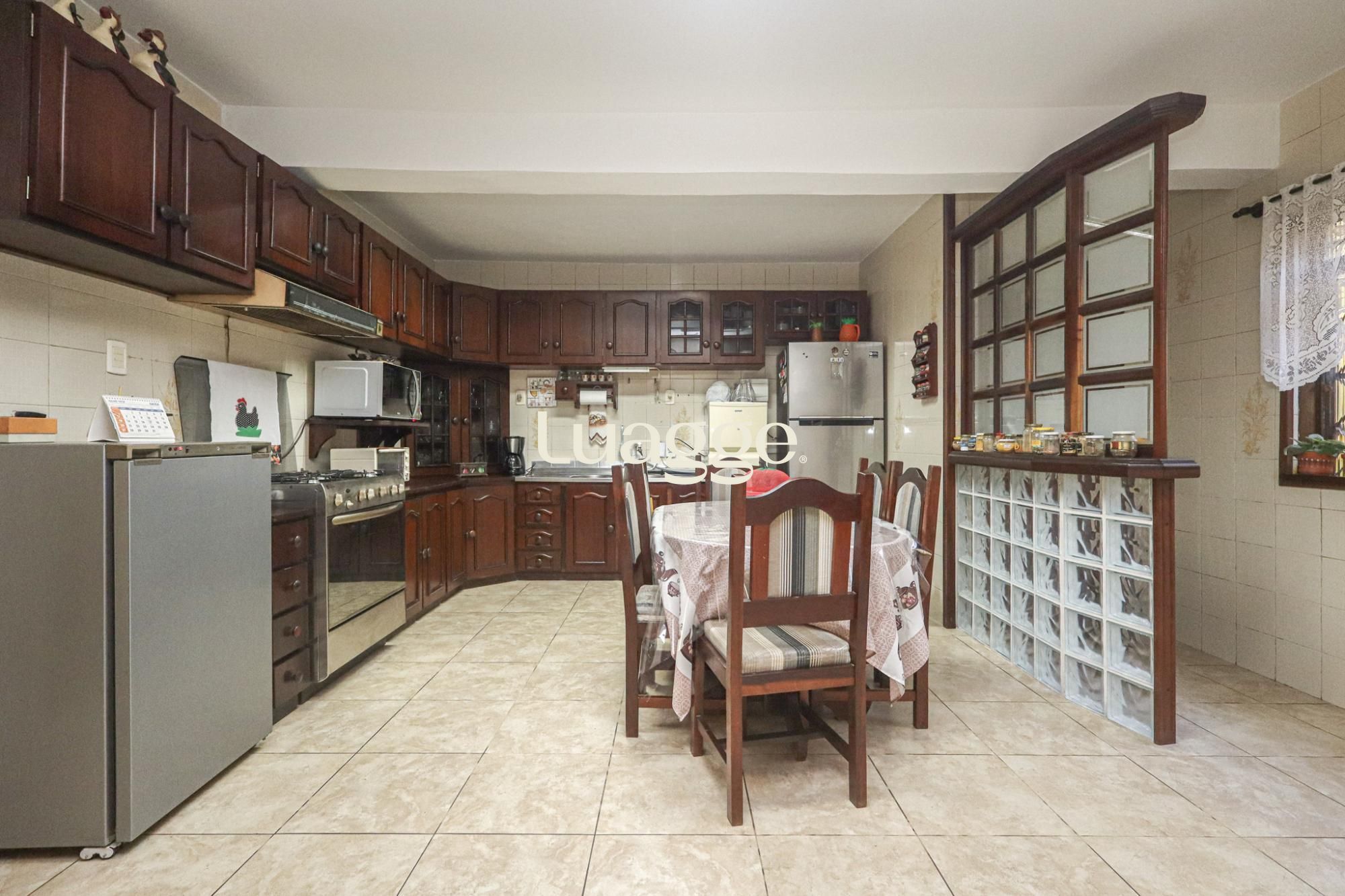 Casa à venda com 3 quartos, 187m² - Foto 9