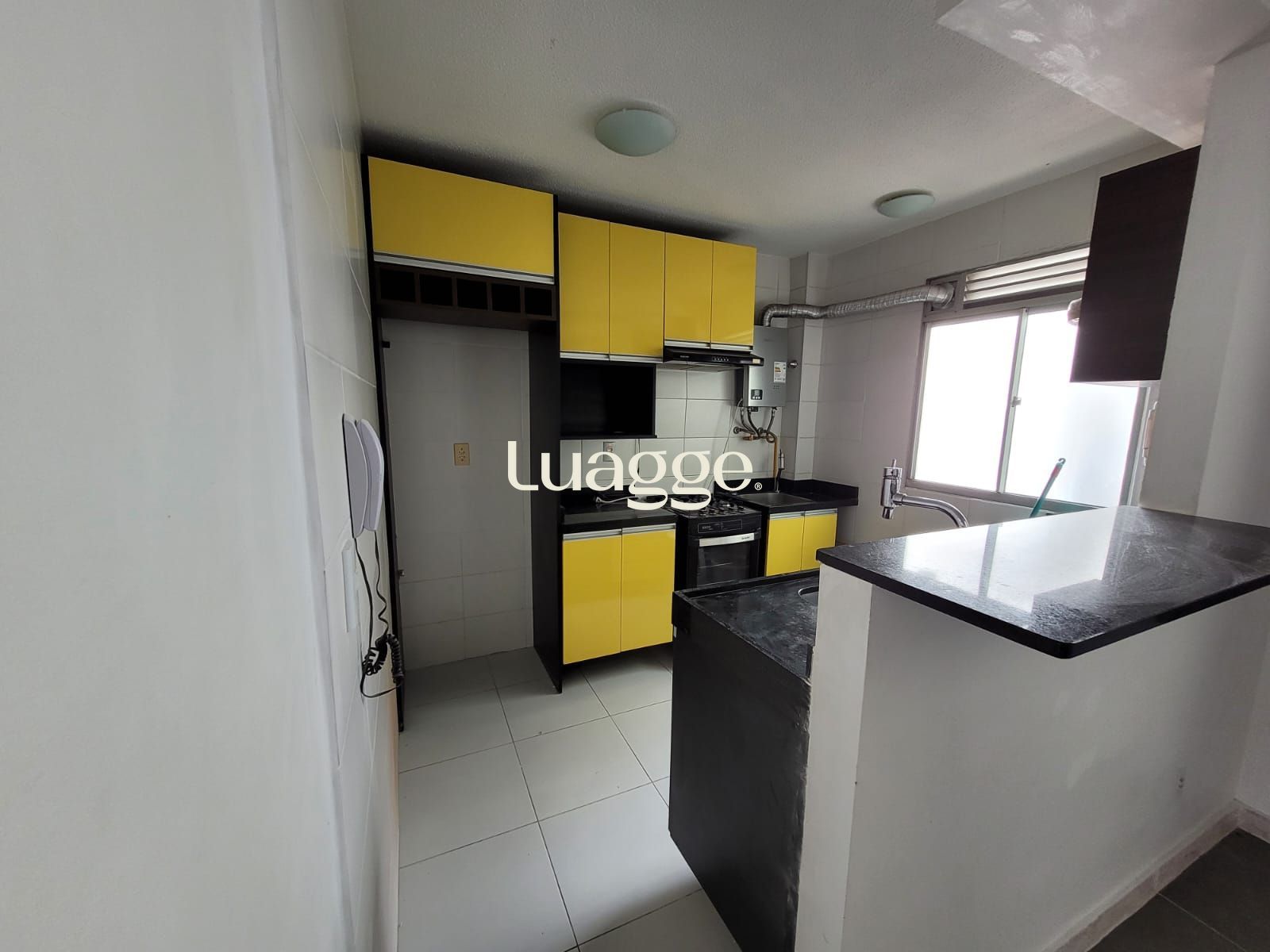 Apartamento à venda com 2 quartos, 44m² - Foto 4