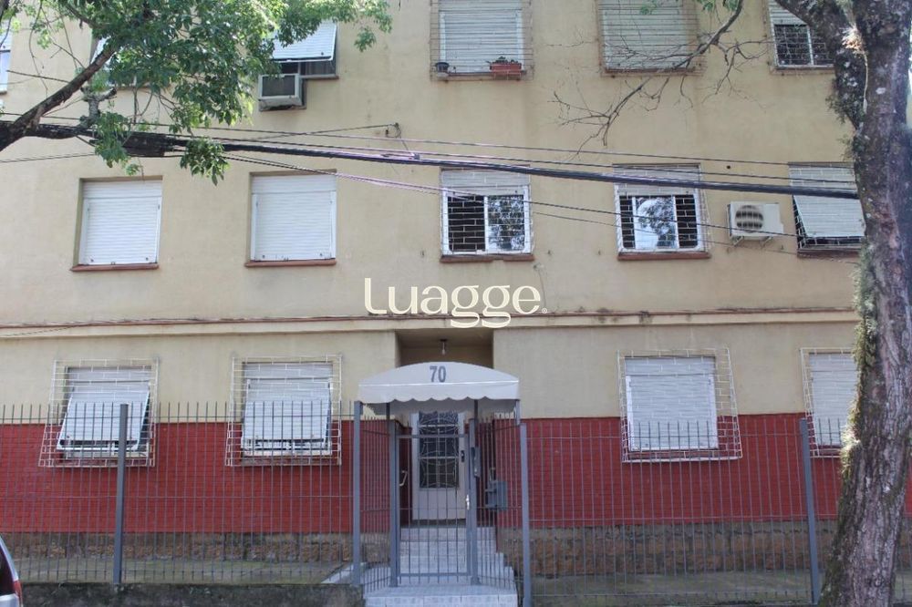 Apartamento com 02 dormitórios com 01 vaga de garagem