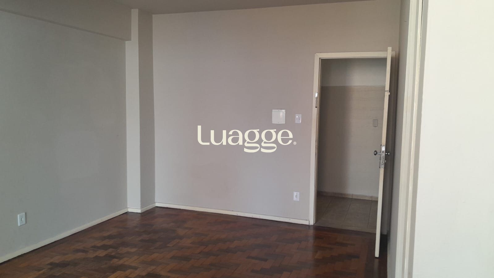 Sala Comercial, à venda, 28 m², Centro Histórico - Porto Alegre — foto 4