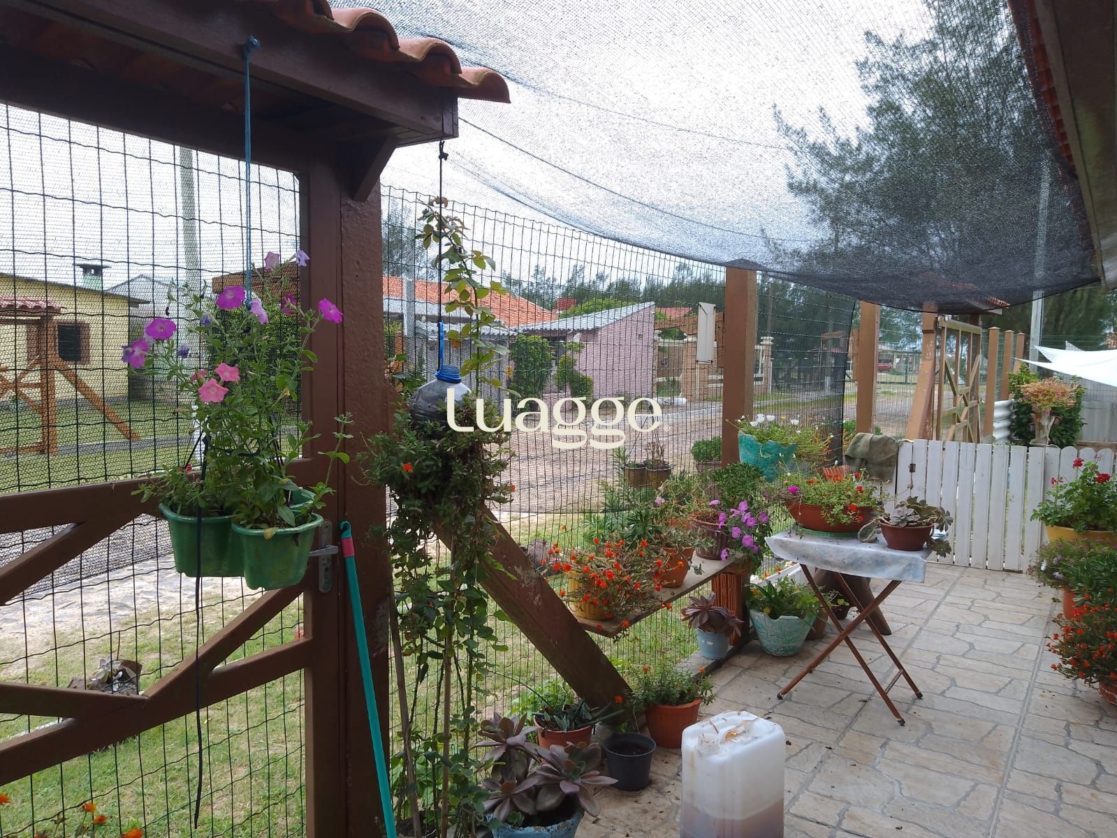 Casa à venda com 4 quartos, 451m² - Foto 1