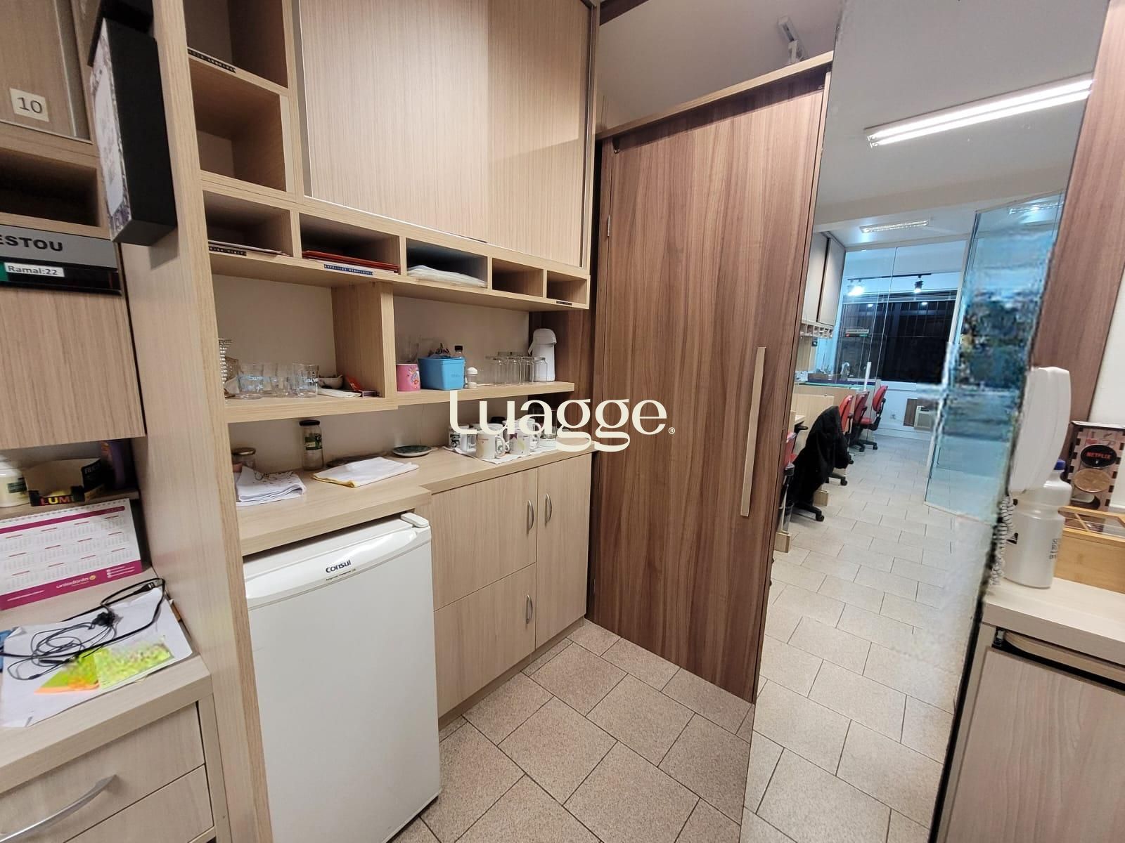 Conjunto Comercial-Sala à venda com 1 quarto, 43m² - Foto 4