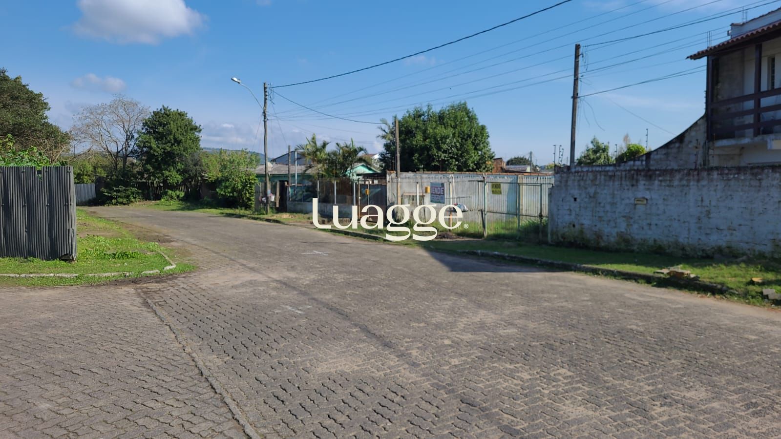 Terreno à venda, 374m² - Foto 1