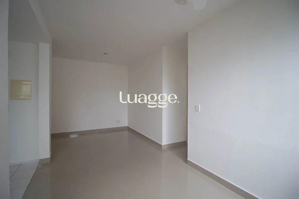 Apartamento à venda com 2 quartos, 44m² - Foto 24