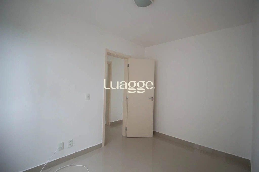 Apartamento à venda com 2 quartos, 44m² - Foto 18