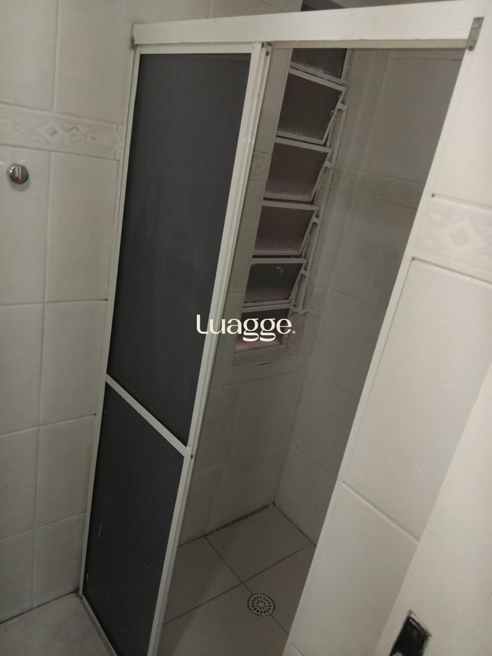 Apartamento à venda com 3 quartos, 75m² - Foto 3