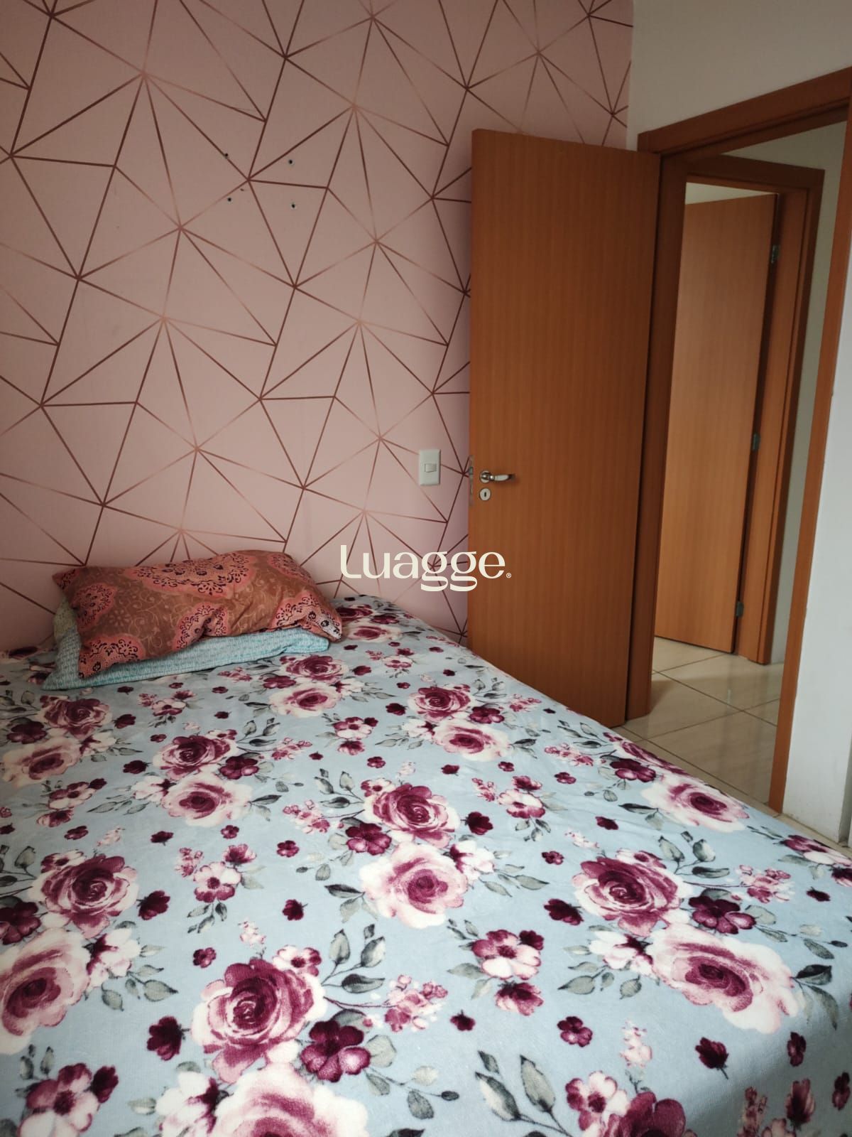Apartamento à venda com 2 quartos, 45m² - Foto 10
