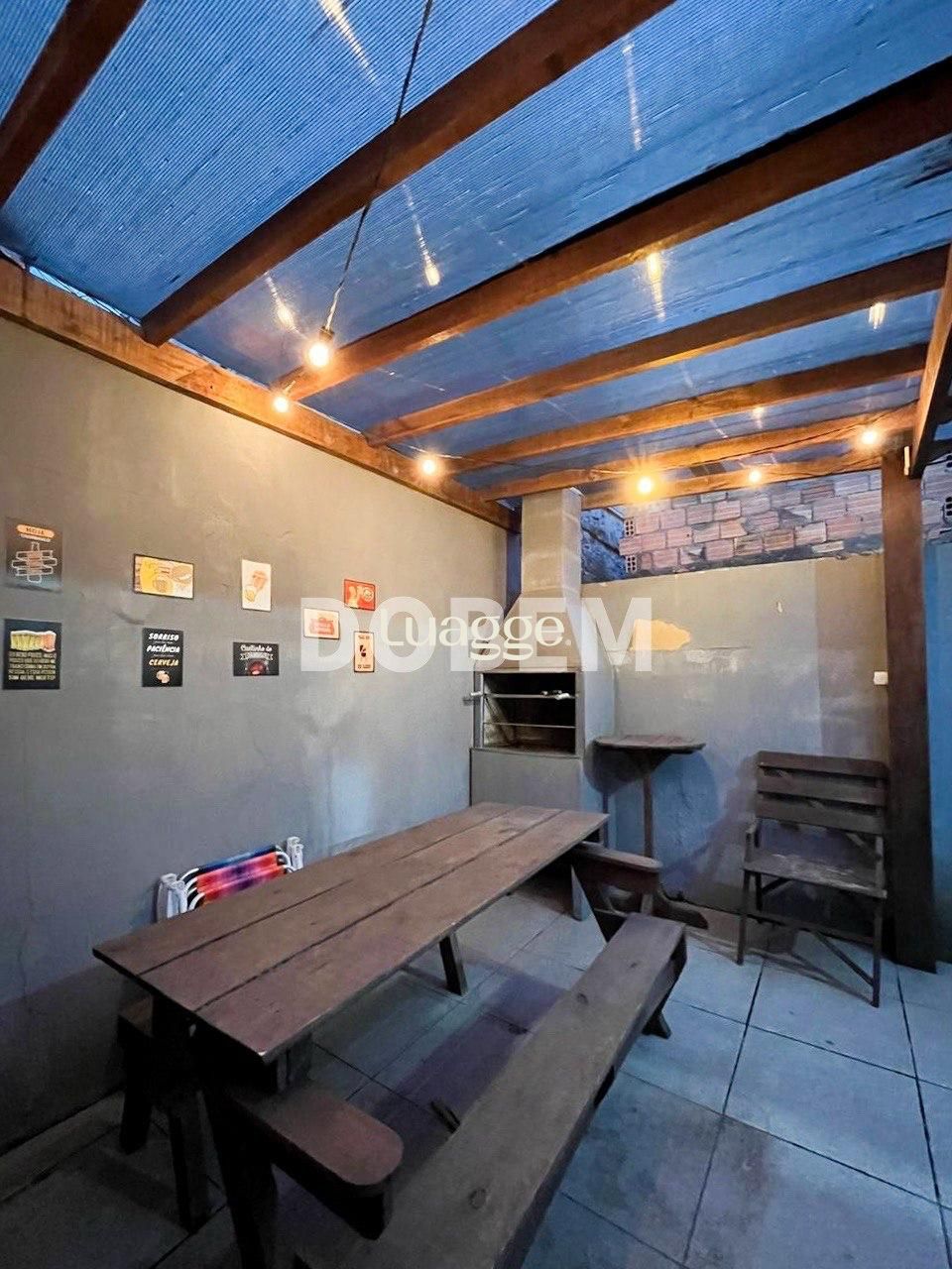 Casa à venda com 2 quartos, 49m² - Foto 7