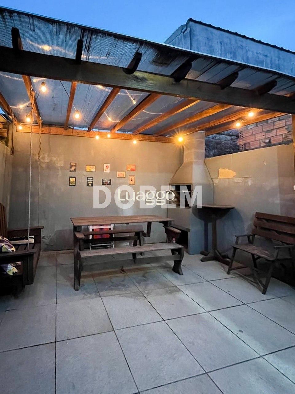 Casa à venda com 2 quartos, 49m² - Foto 9