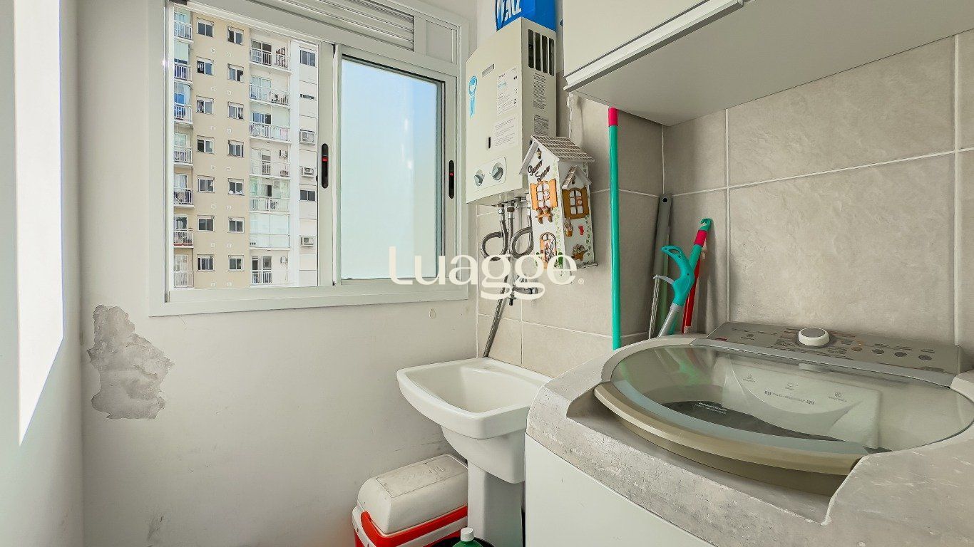 Apartamento à venda com 2 quartos, 61m² - Foto 17