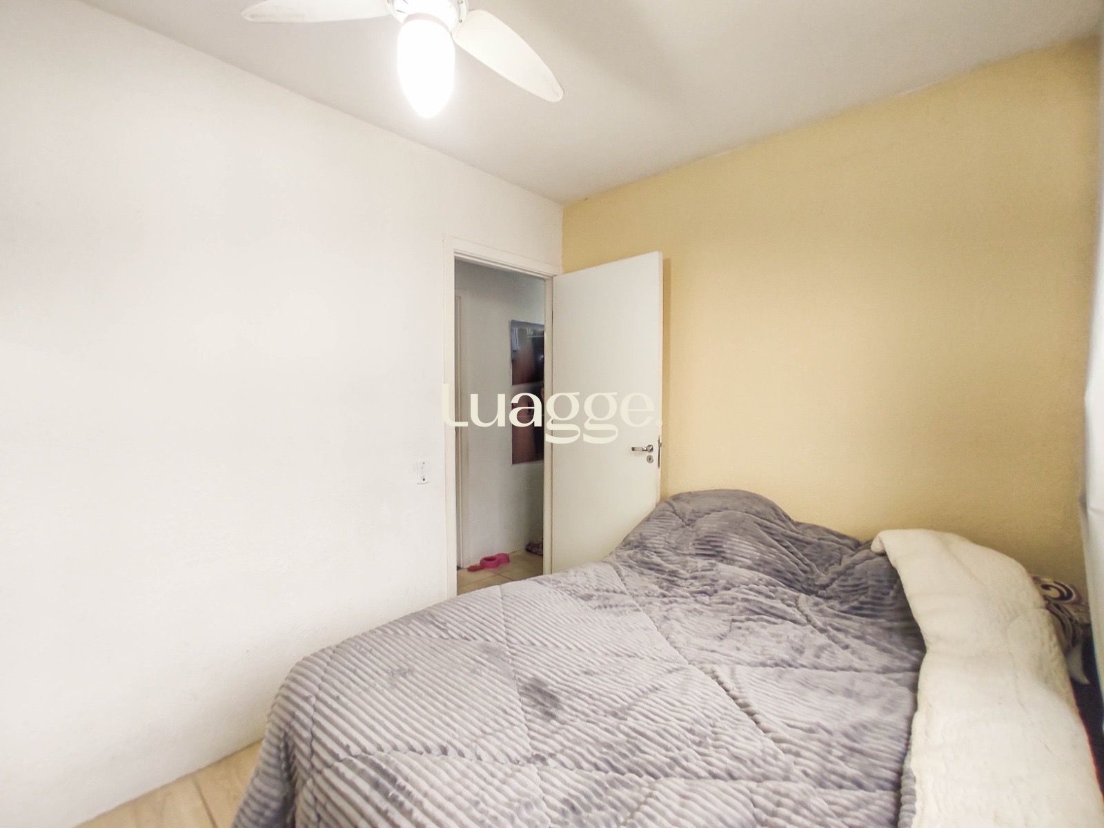 Apartamento à venda com 2 quartos, 44m² - Foto 18